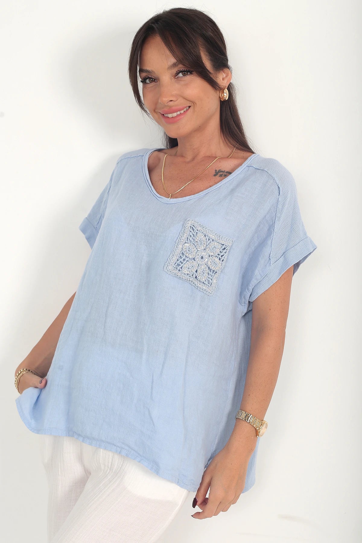 Image of Kadın İtalyan Cotton V Yaka Örgü Dantel Tek Cepli Oversize Keten Bluz