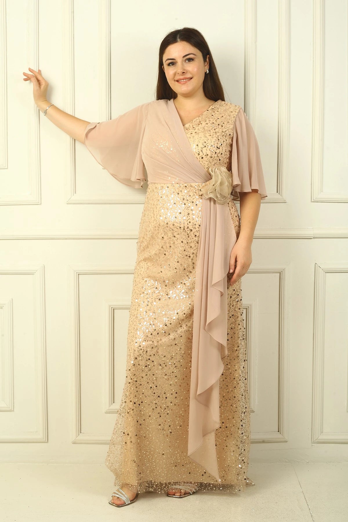 Image of Women's Beaded and Sequined Chiffon Lined Long BB Dress