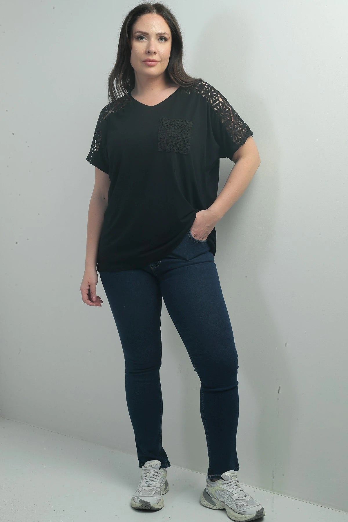 Image of Women's High Waist Straight Leg Lycra Plus Size Jeans