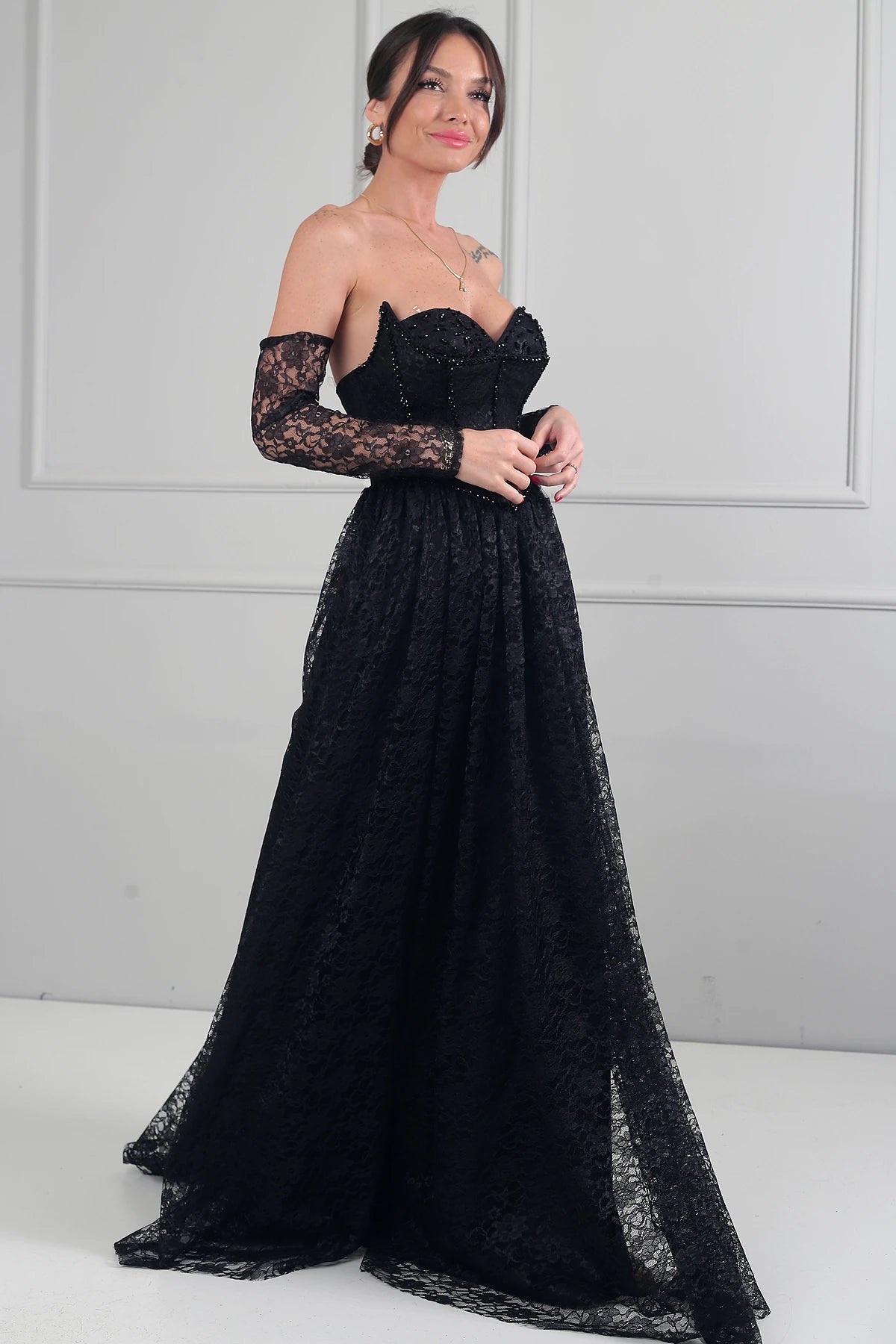 Image of Women's 3-Piece Strapless Evening Dress with Beaded Lace Fabric and Lining