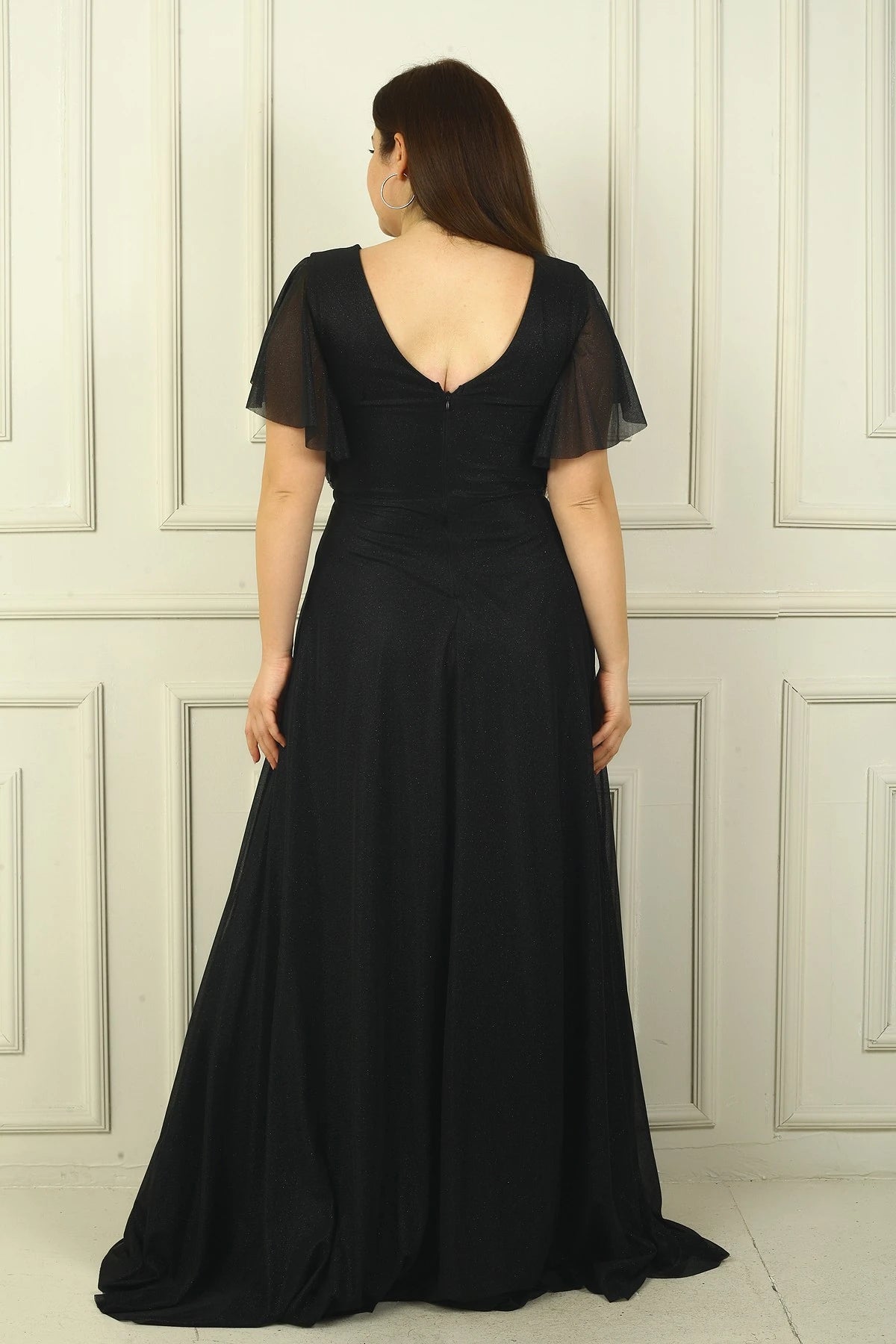 Image of Women's Front and Back V-Neck Waist Embellished, Lined, Glittery Plus Size Evening Dress