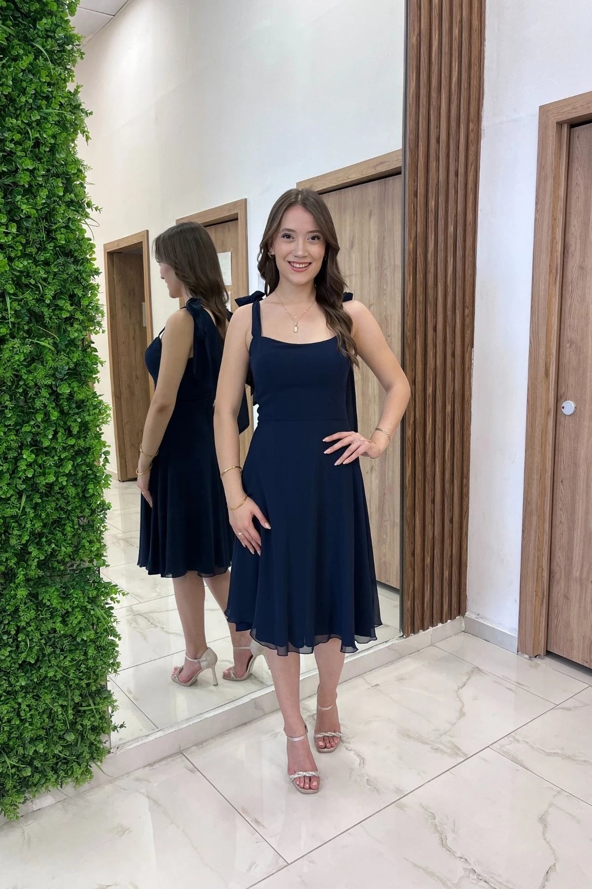 Image of Women's Short Dress with Shoulder Straps and Lining