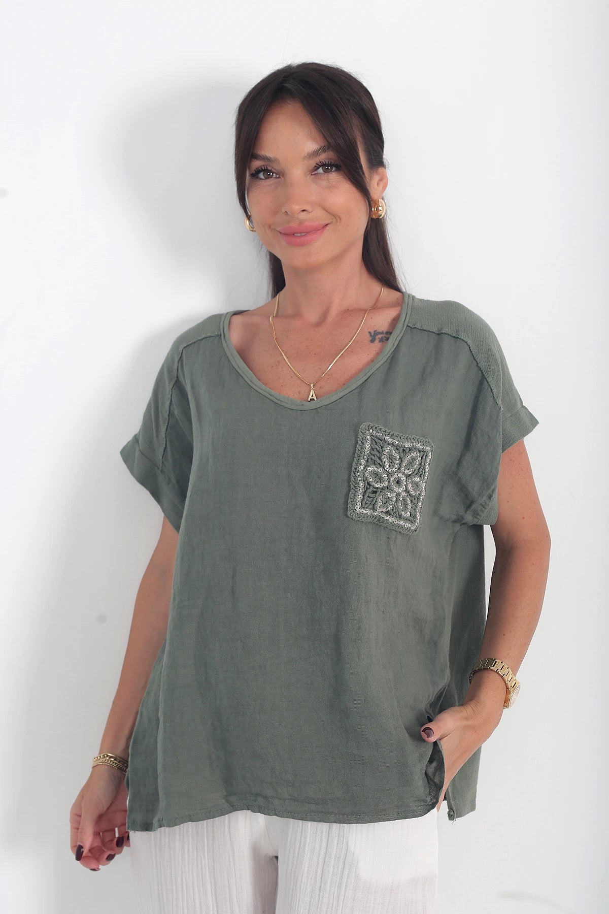 Image of Kadın İtalyan Cotton V Yaka Örgü Dantel Tek Cepli Oversize Keten Bluz