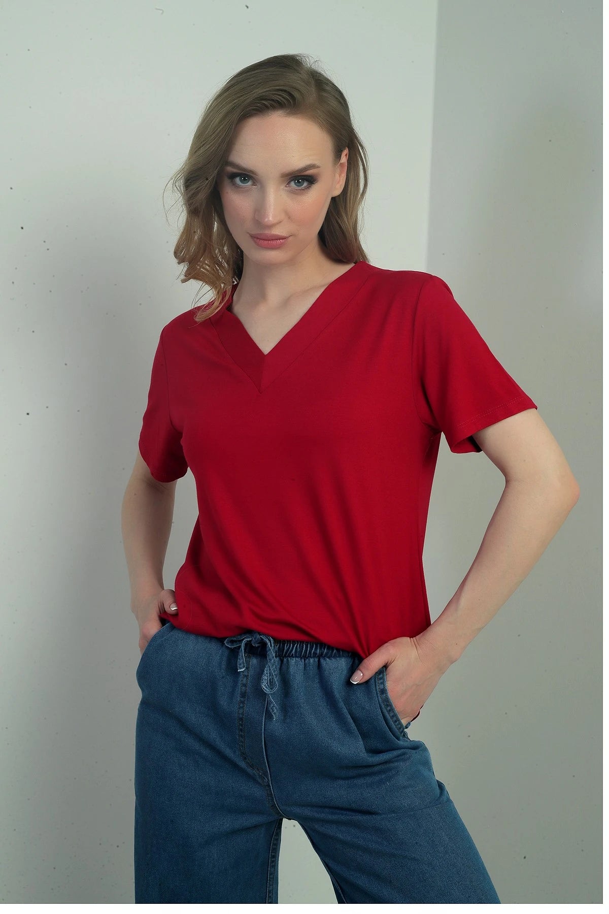 Image of Women's V-Neck Short-Sleeve Blouse with Slit
