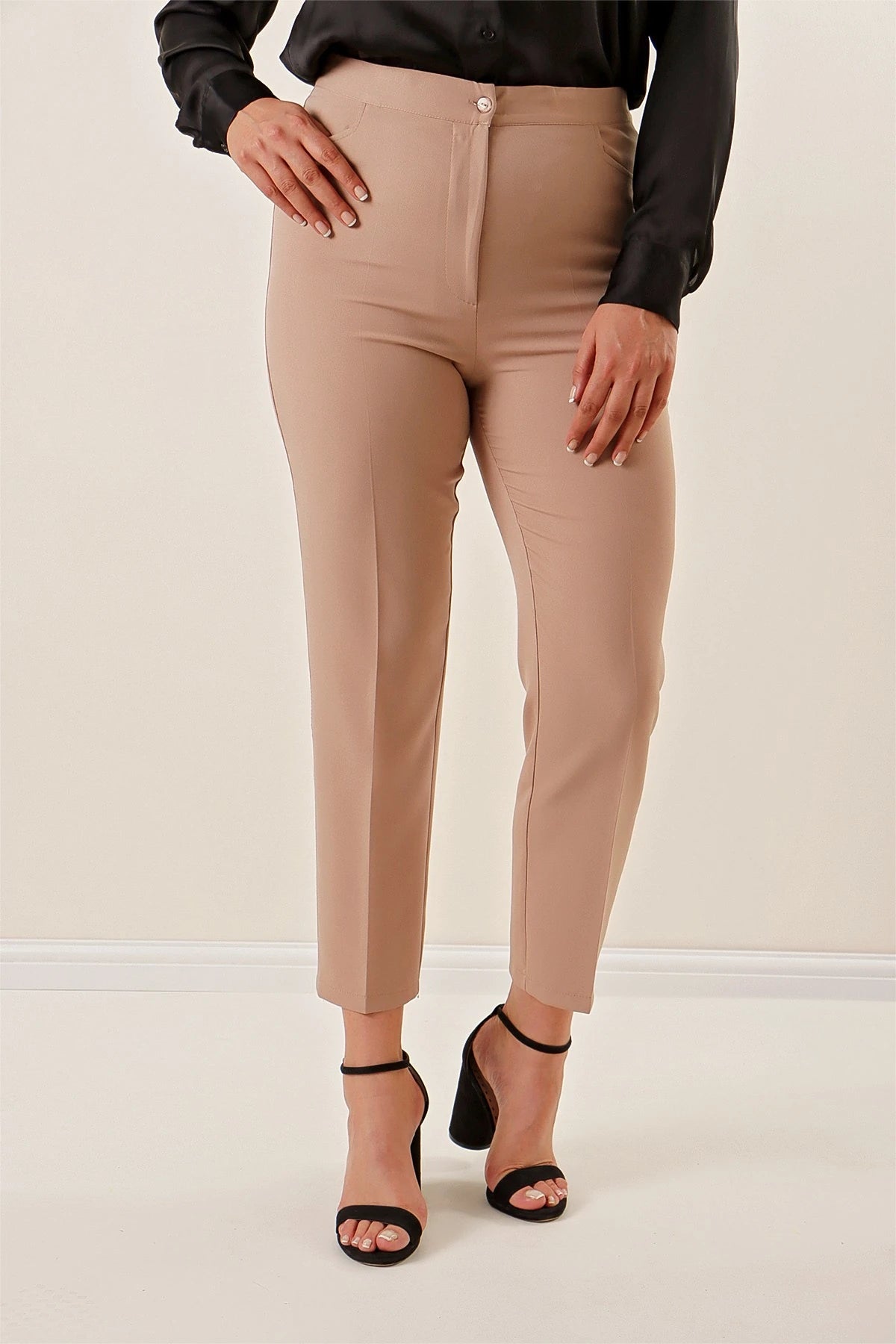Image of Elastic Waist, Pockets, Lycra Plus Size Trousers
