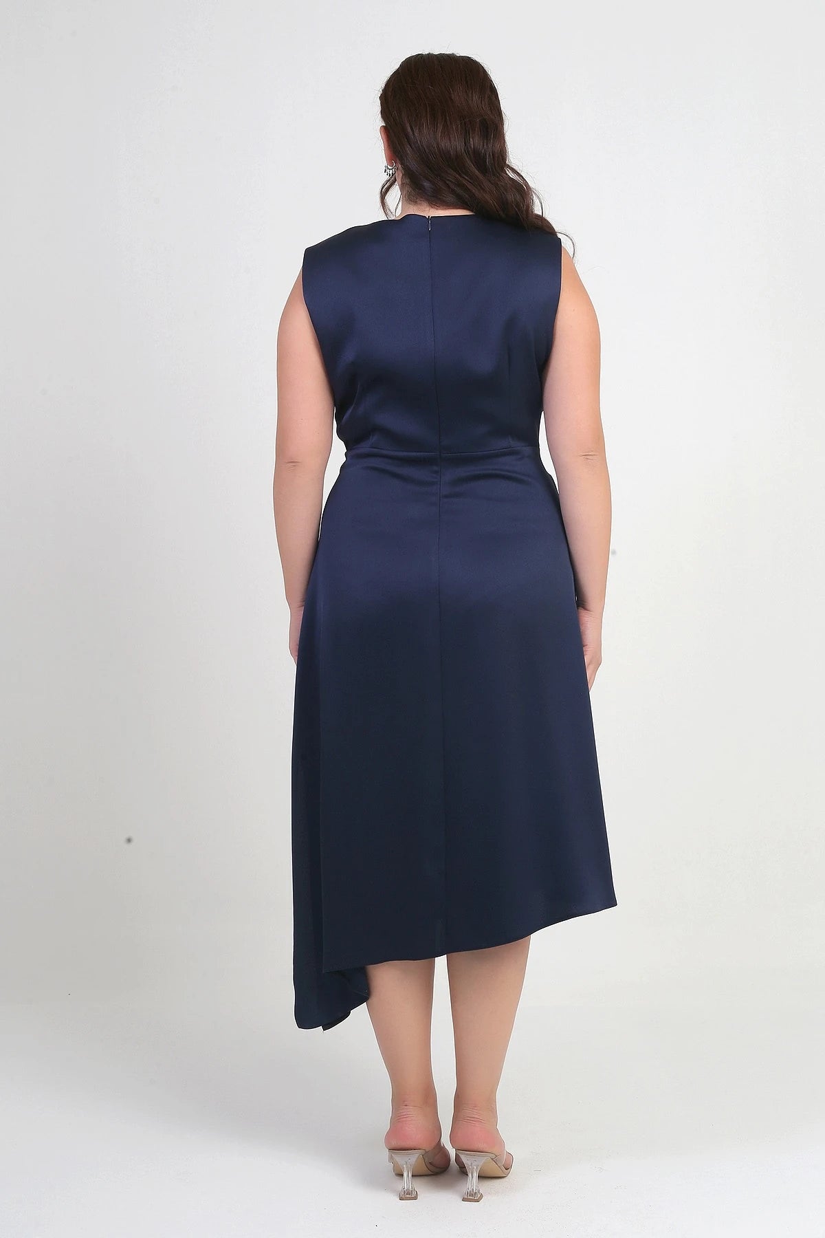 Image of Rochie de damă cu imprimeu floral, asimetrică, din crep satinat, mărime plus