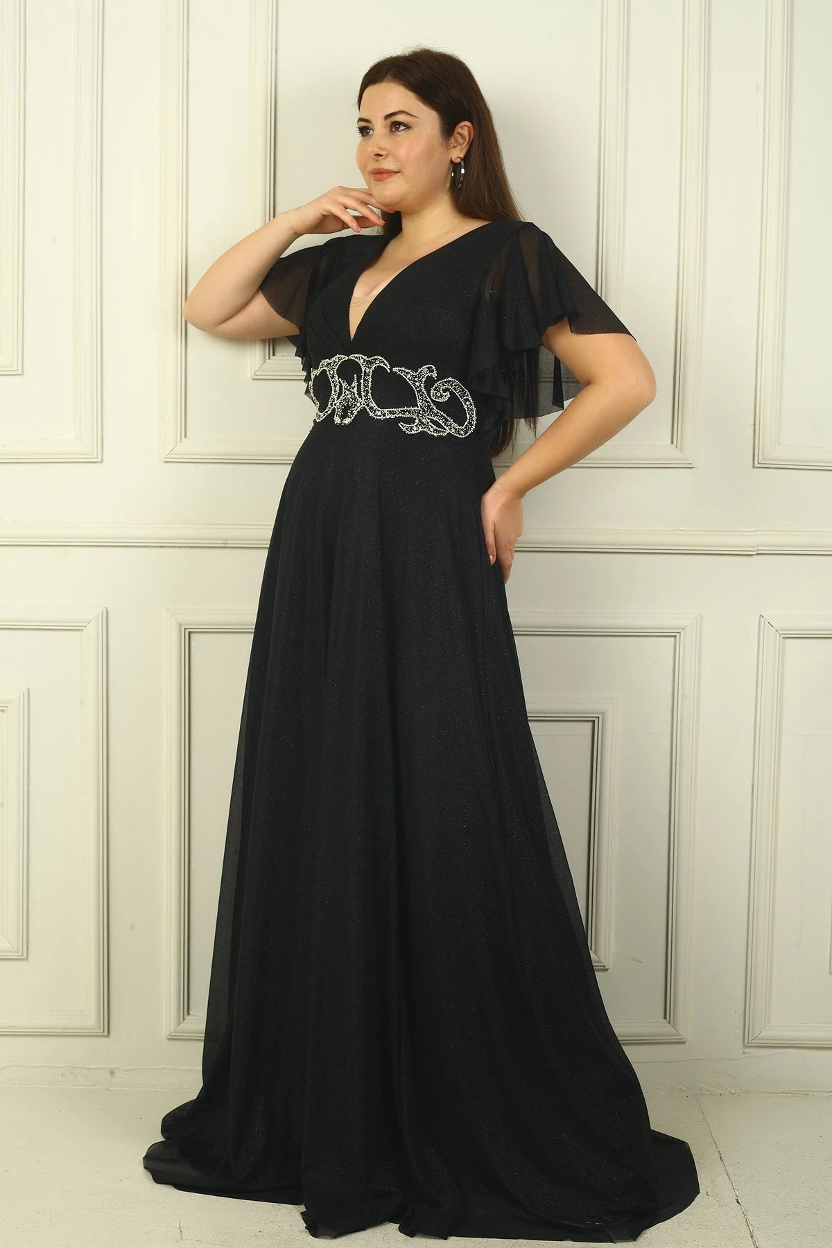 Image of Women's Front and Back V-Neck Waist Embellished, Lined, Glittery Plus Size Evening Dress