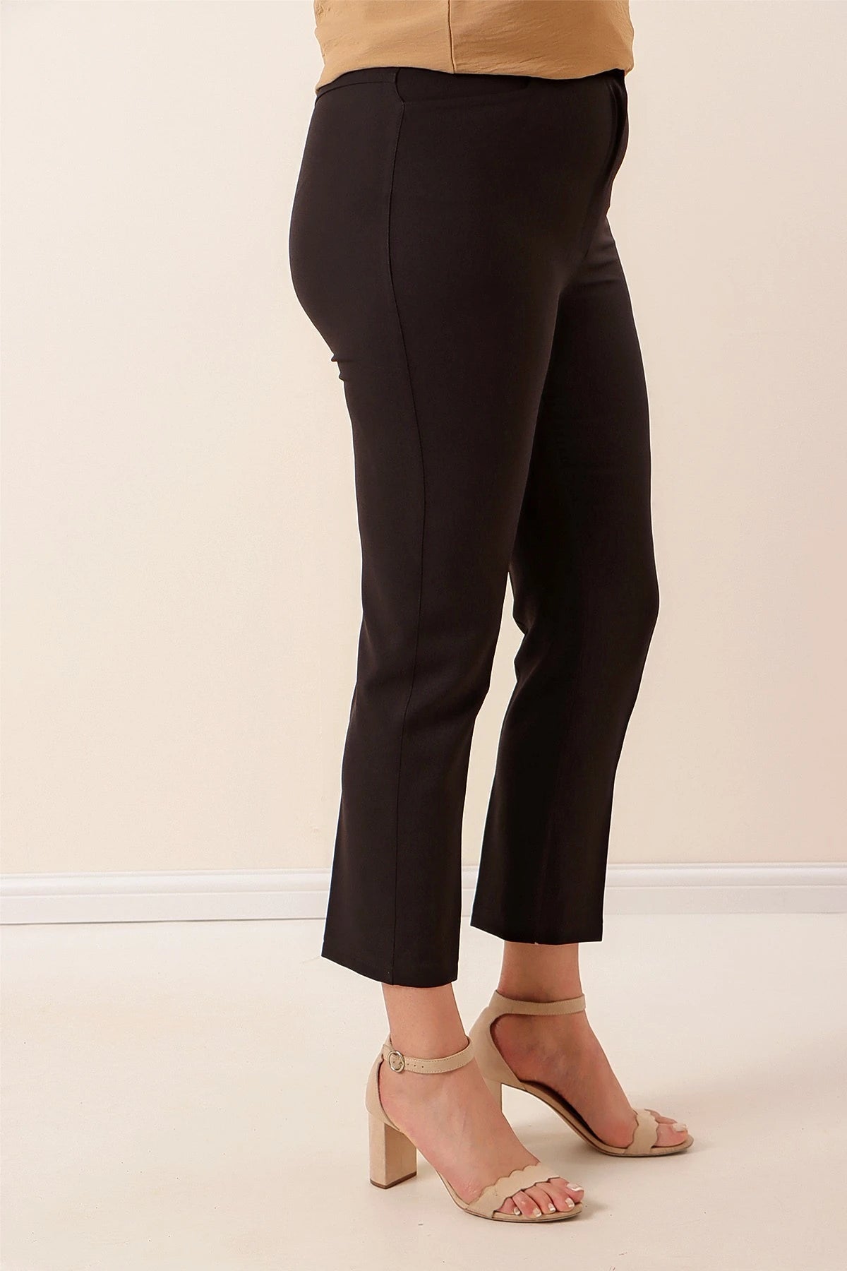 Image of Elastic Waist, Pockets, Lycra Plus Size Trousers