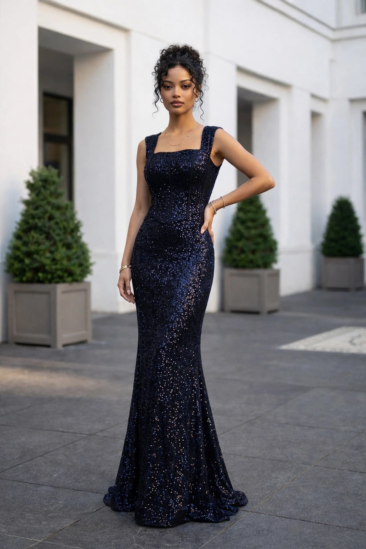 Image of Women's Strapless Bustier Low-Sleeved Lined Mesh Fishtail Dress with Waistband