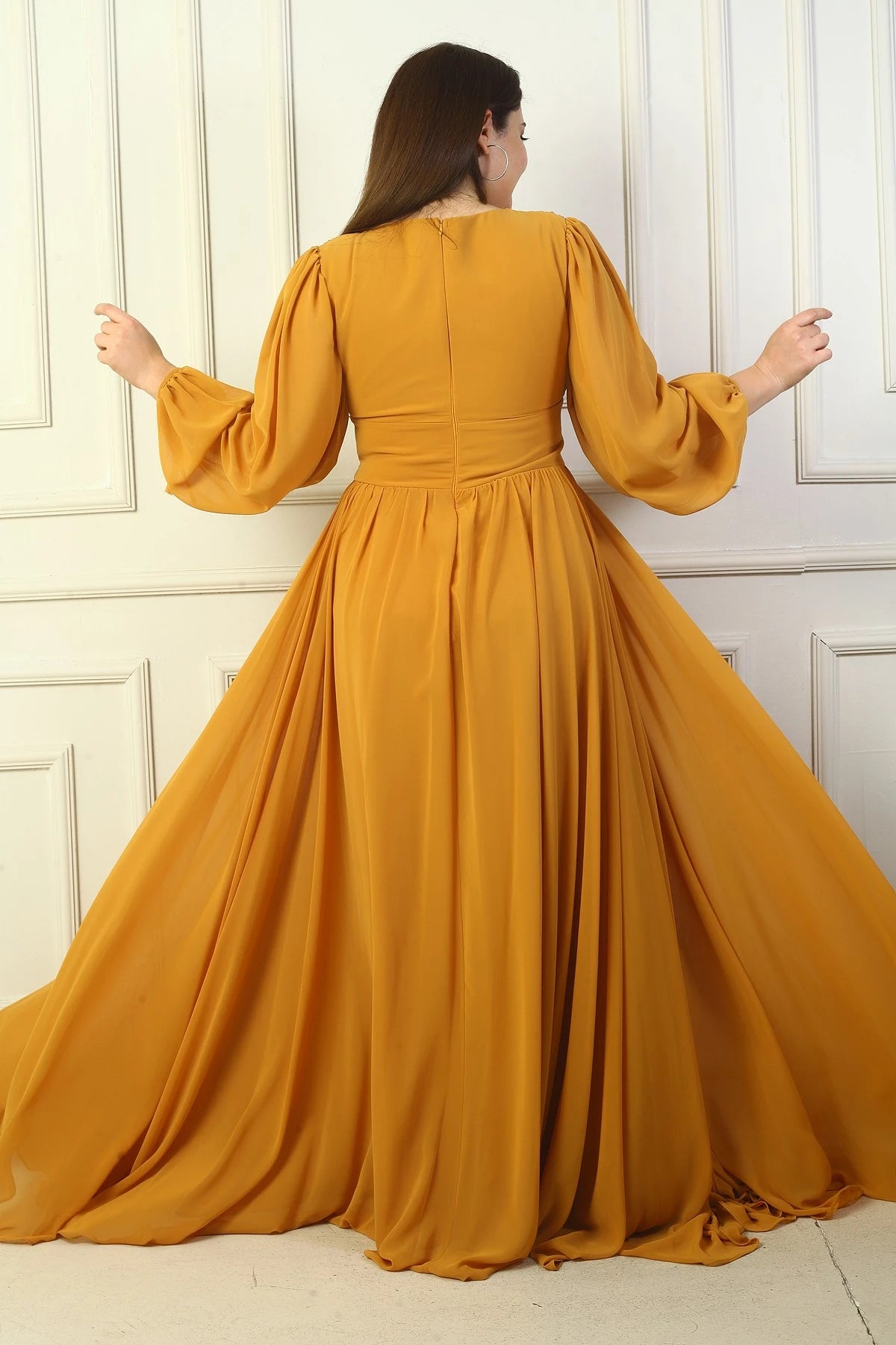 Image of Önden Bağcıklı Balenli Astarlı Uzun Şifon Elbise