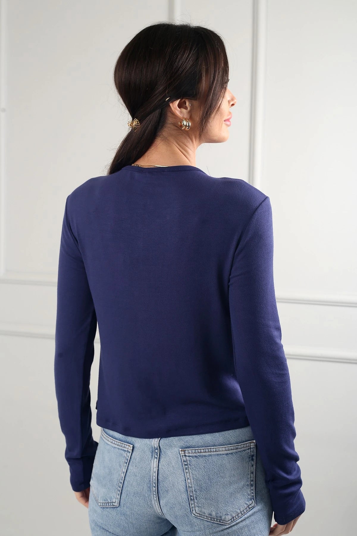 Image of Women's Buzzy Full-Length Snap-Button Lycra Blouse