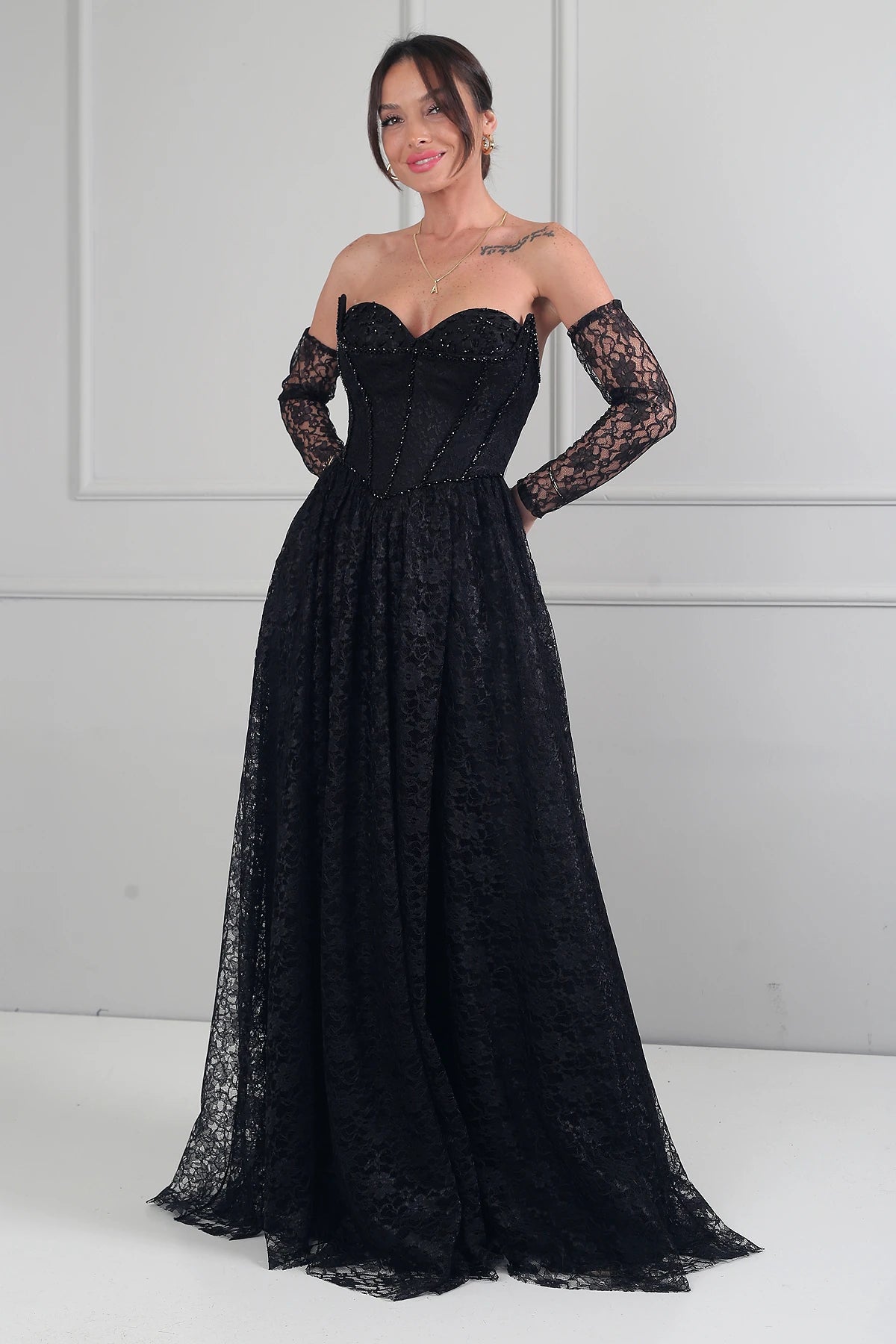Image of Women's 3-Piece Strapless Evening Dress with Beaded Lace Fabric and Lining