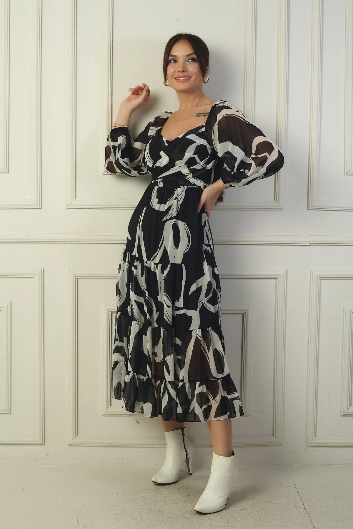Image of Madonna Neckline Lined Cross-Tie Abstract Pattern Wrap Chiffon Dress