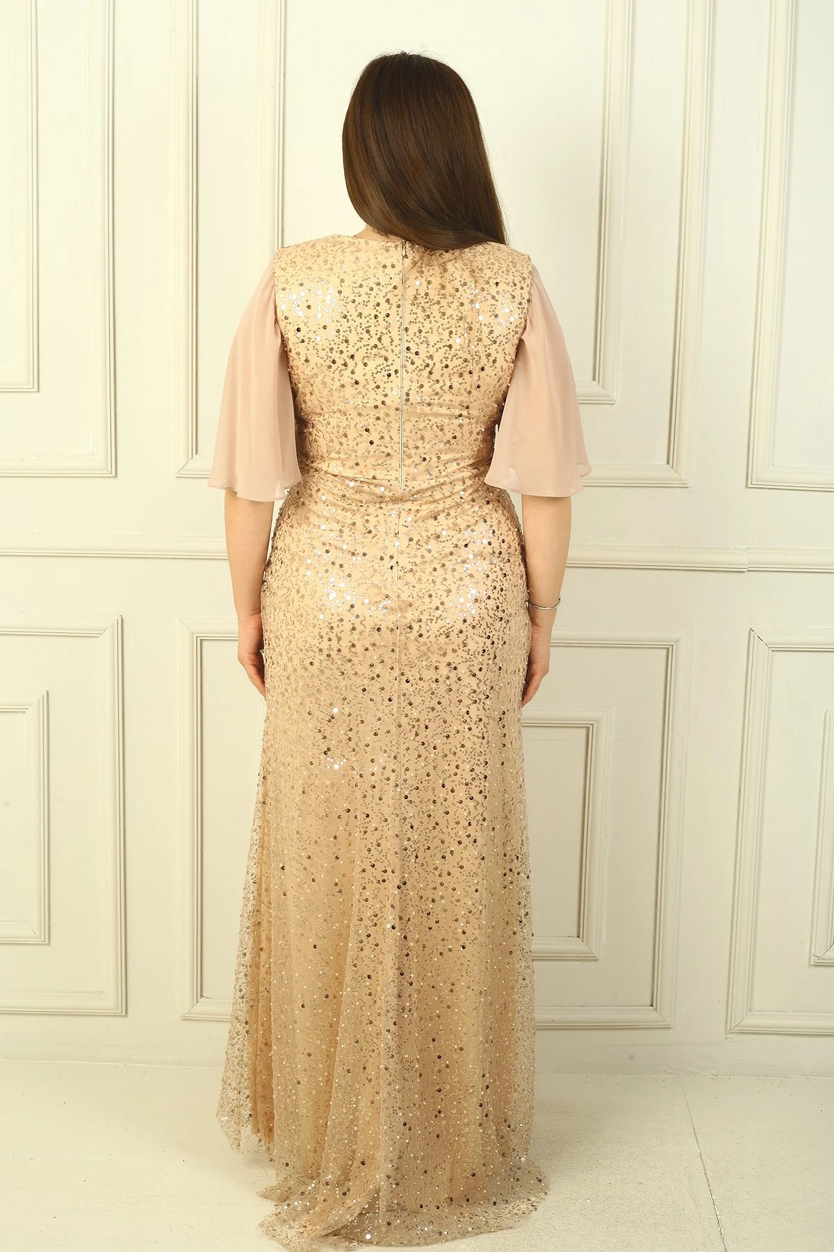 Image of Women's Beaded and Sequined Chiffon Lined Long BB Dress