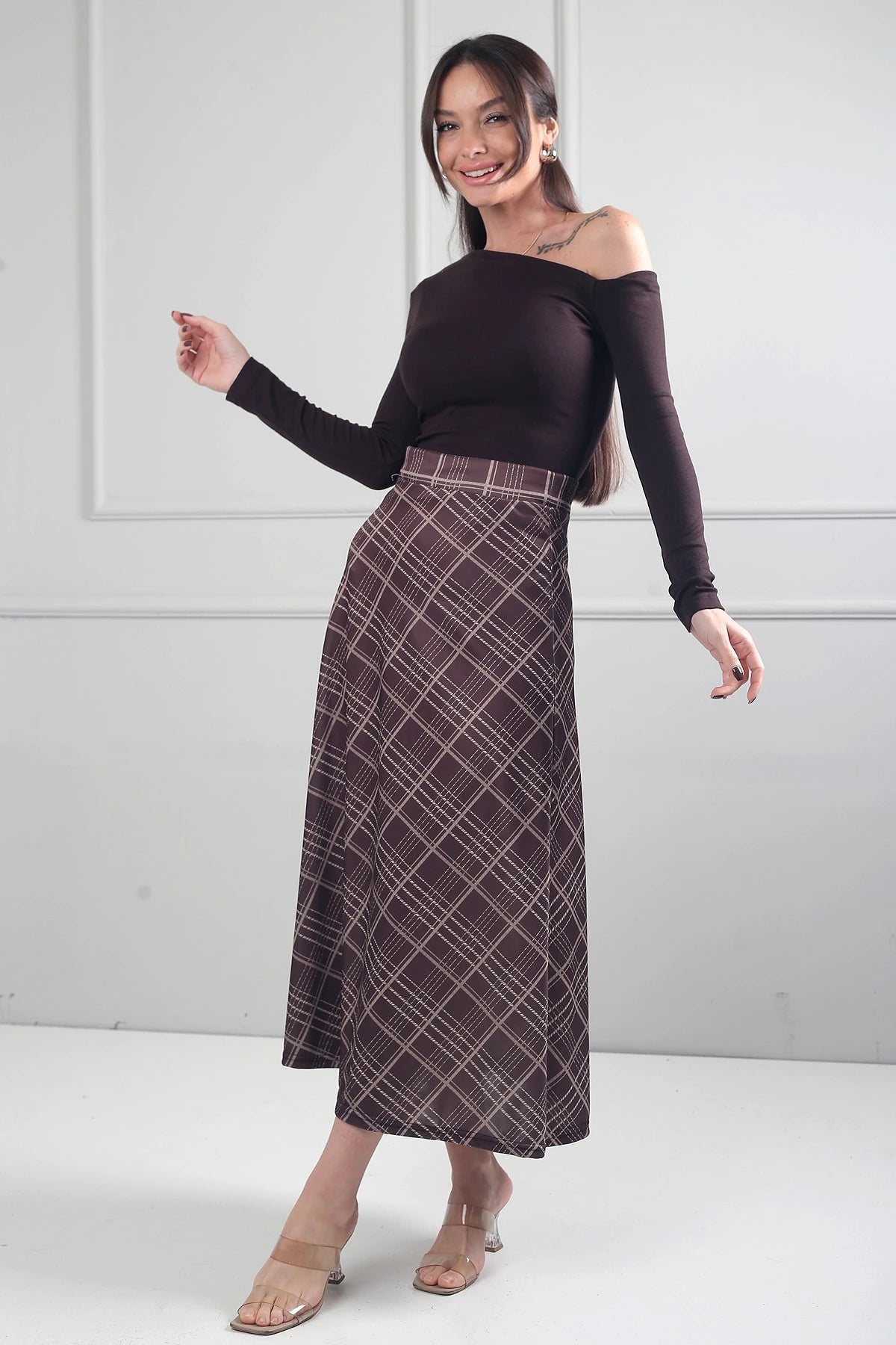 Image of Women's Elastic Waist Plaid Viscose Satin Lycra Long Skirt