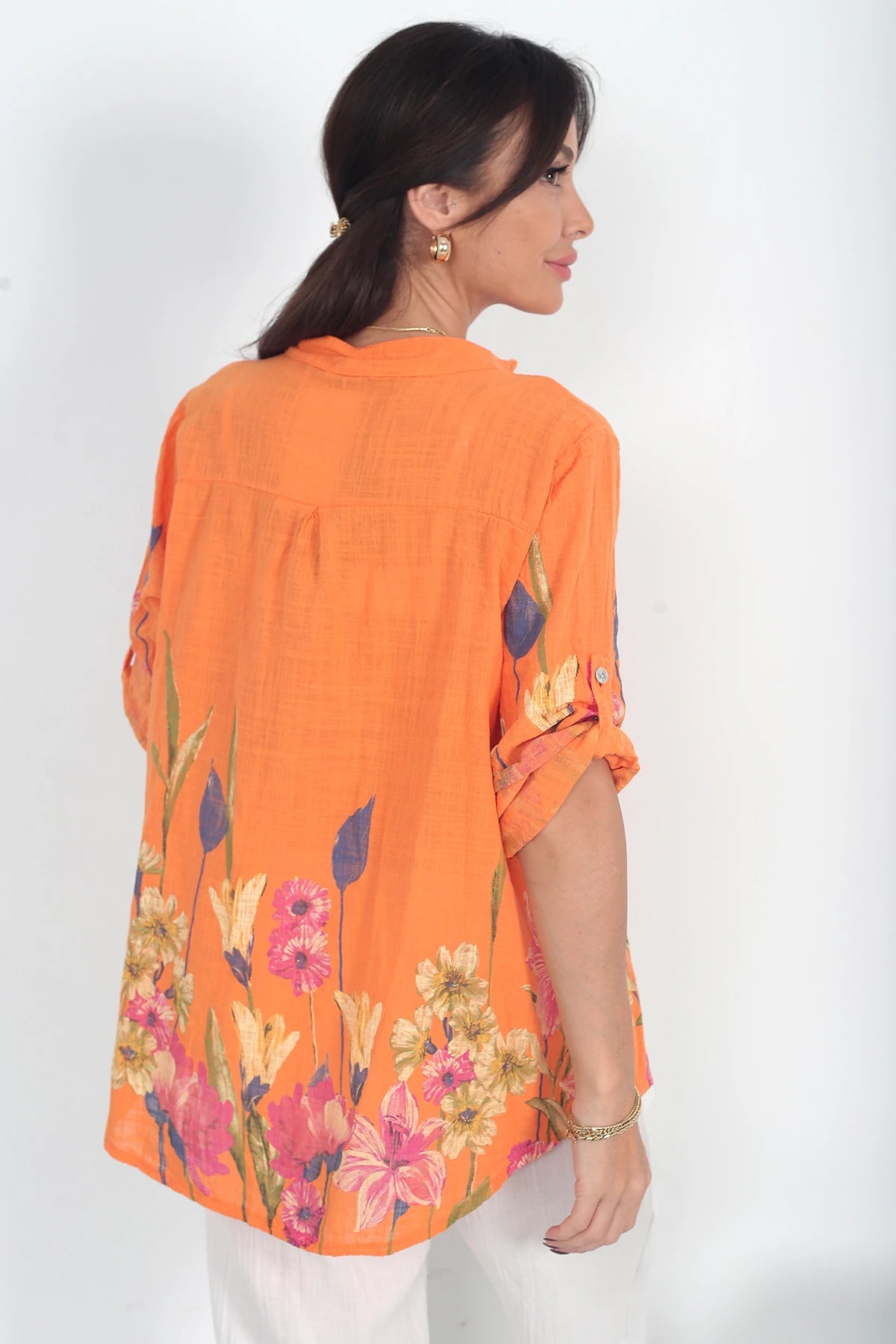 Image of Kadın İtalyan Etek Uçları Ve Kolları Büyük Çiçekli Oversize Cotton Gömlek