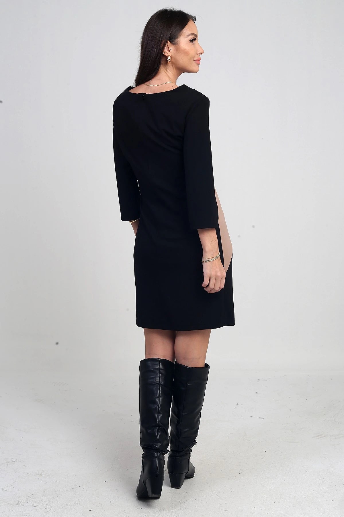 Image of Rochie scurtă din crep cu model geometric și căptușire pentru femei