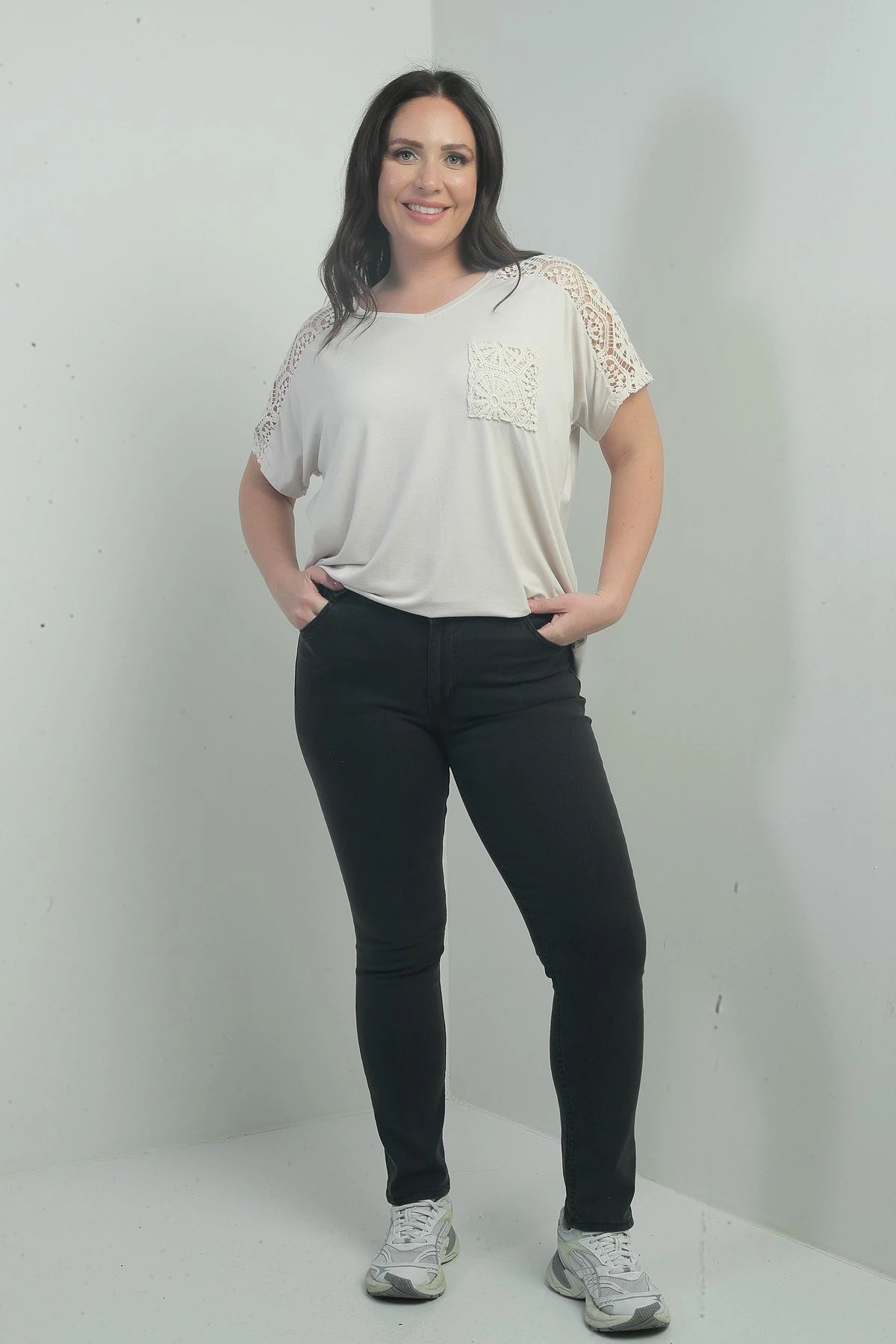 Image of Women's High Waist Straight Leg Lycra Plus Size Jeans