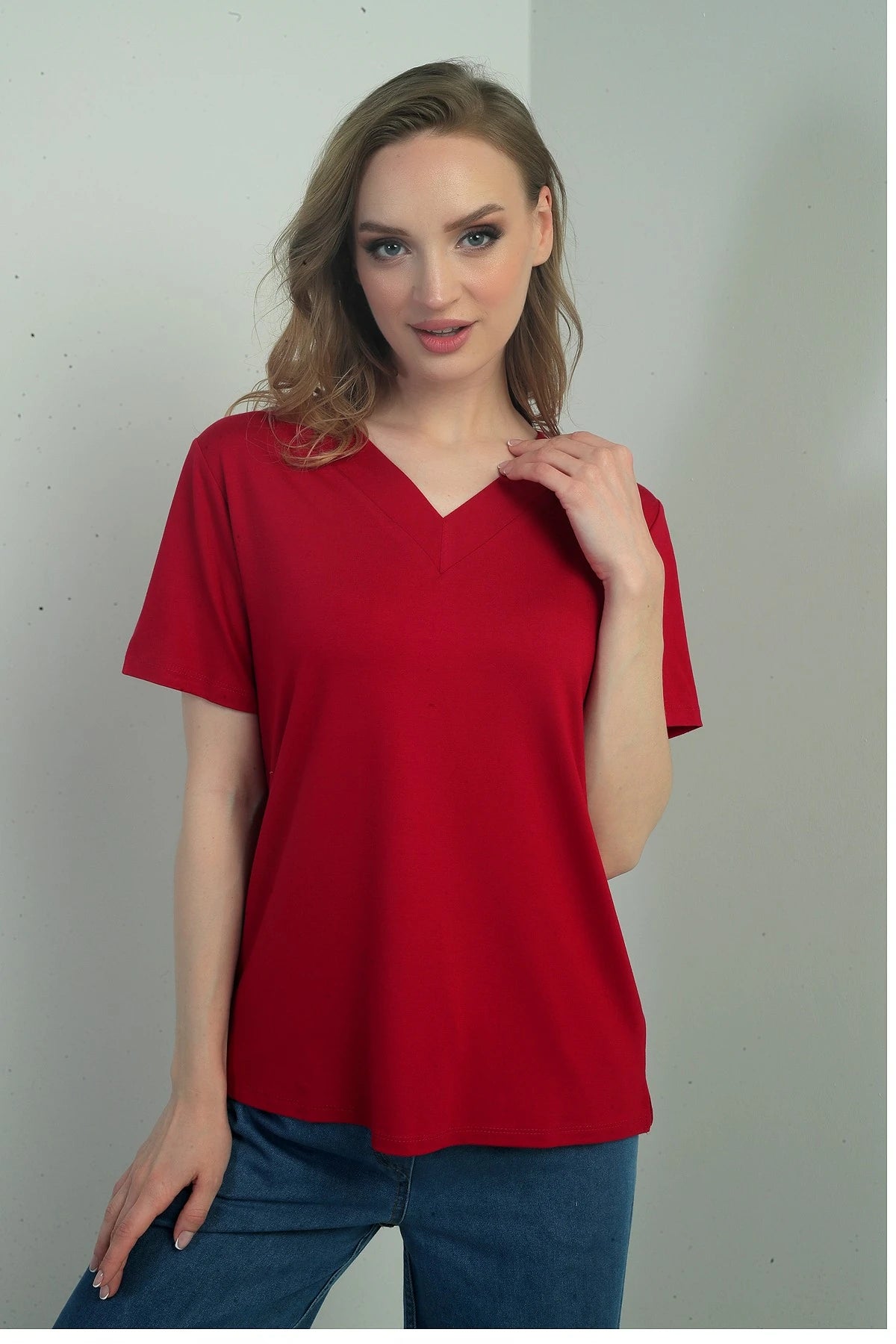Image of Women's V-Neck Short-Sleeve Blouse with Slit