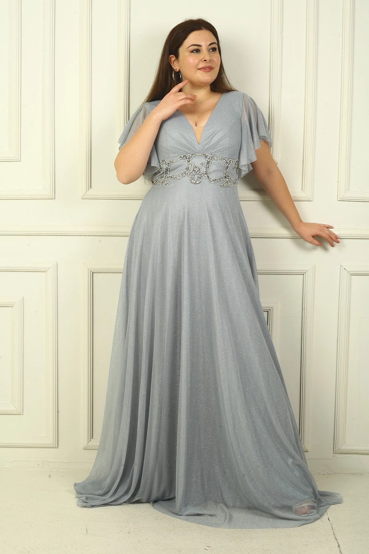 Image of Women's Front and Back V-Neck Waist Embellished, Lined, Glittery Plus Size Evening Dress
