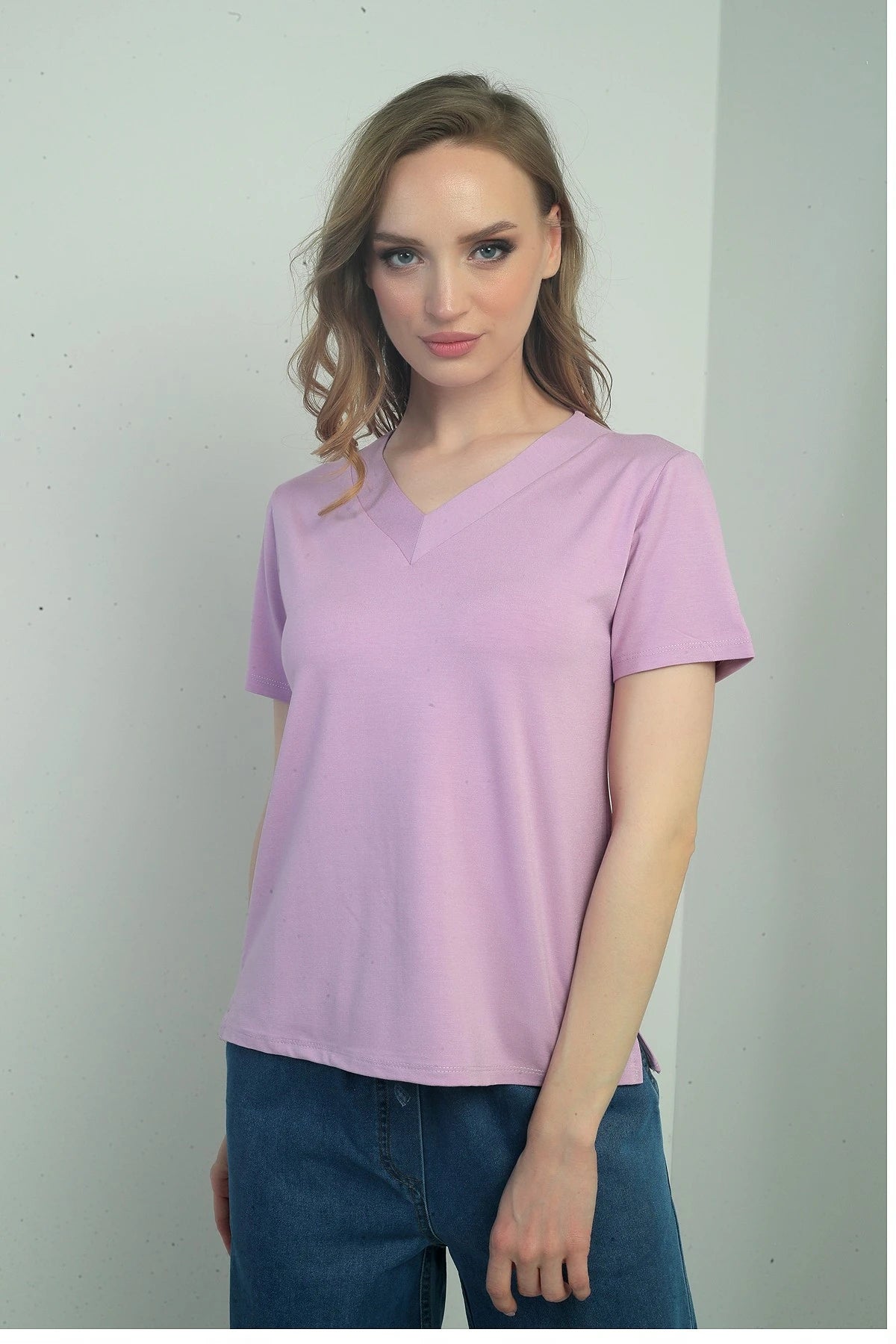 Image of Women's V-Neck Short-Sleeve Blouse with Slit