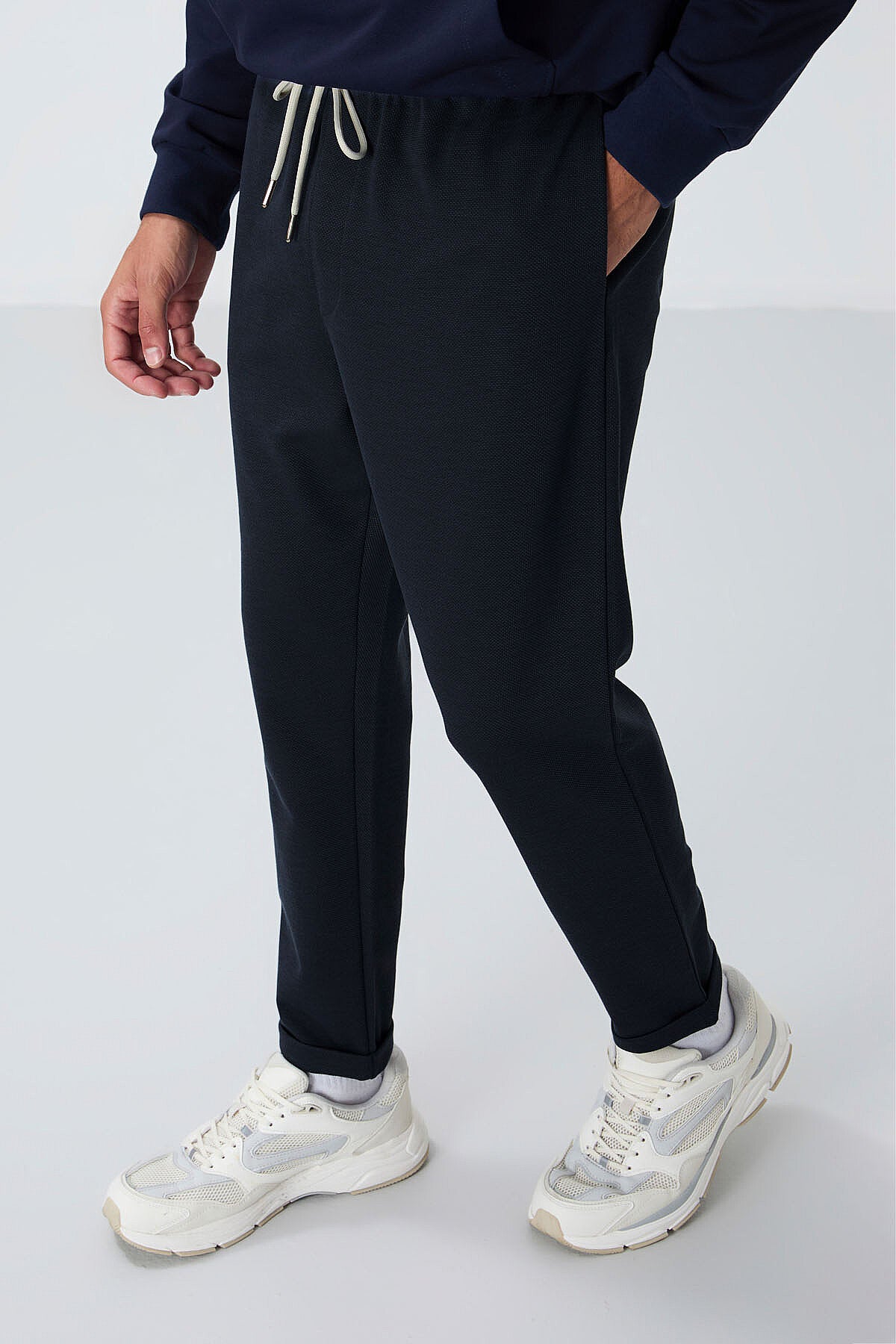 Image of İndigo Yüzeyi Dokulu Standart Fit Erkek Eşofman Alt - 82154