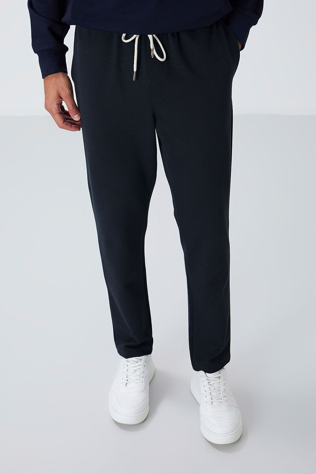 Image of İndigo Yüzeyi Dokulu Standart Fit Erkek Eşofman Alt - 82155
