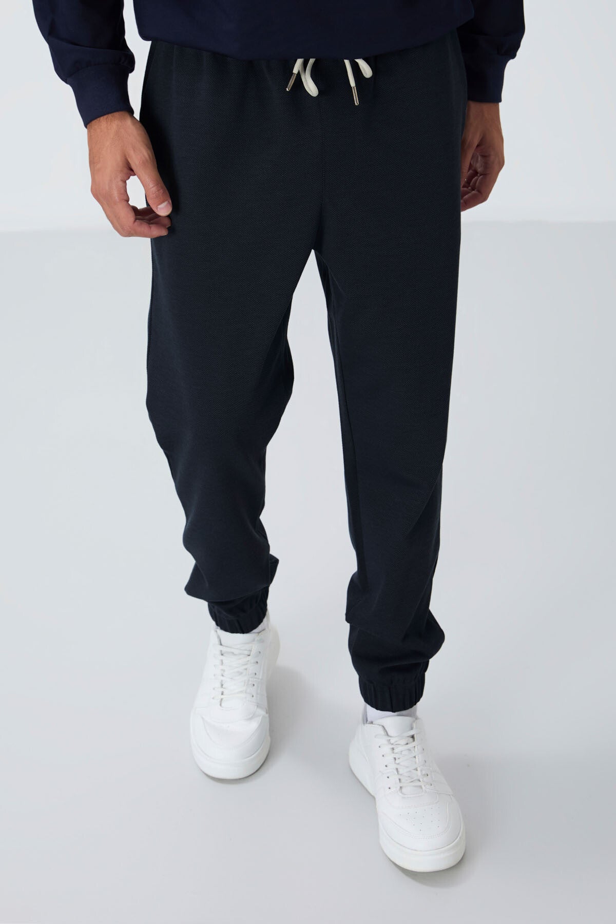 Image of İndigo Yüzeyi Dokulu Standart Fit Erkek Eşofman Alt - 82156