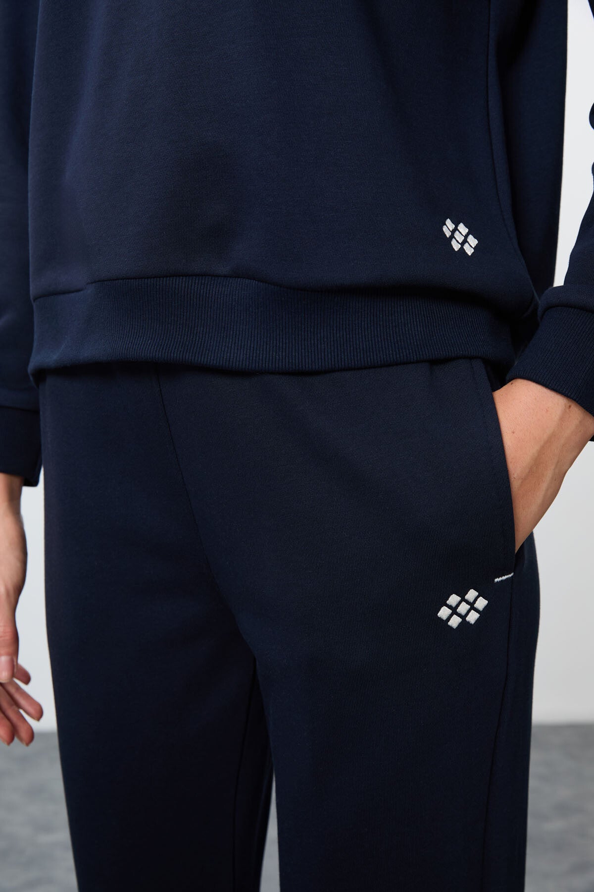 Image of Trening Indigo Compact Cotton, gros, texturat, cu guler în O, croială supradimensionată, pentru femei - 95341