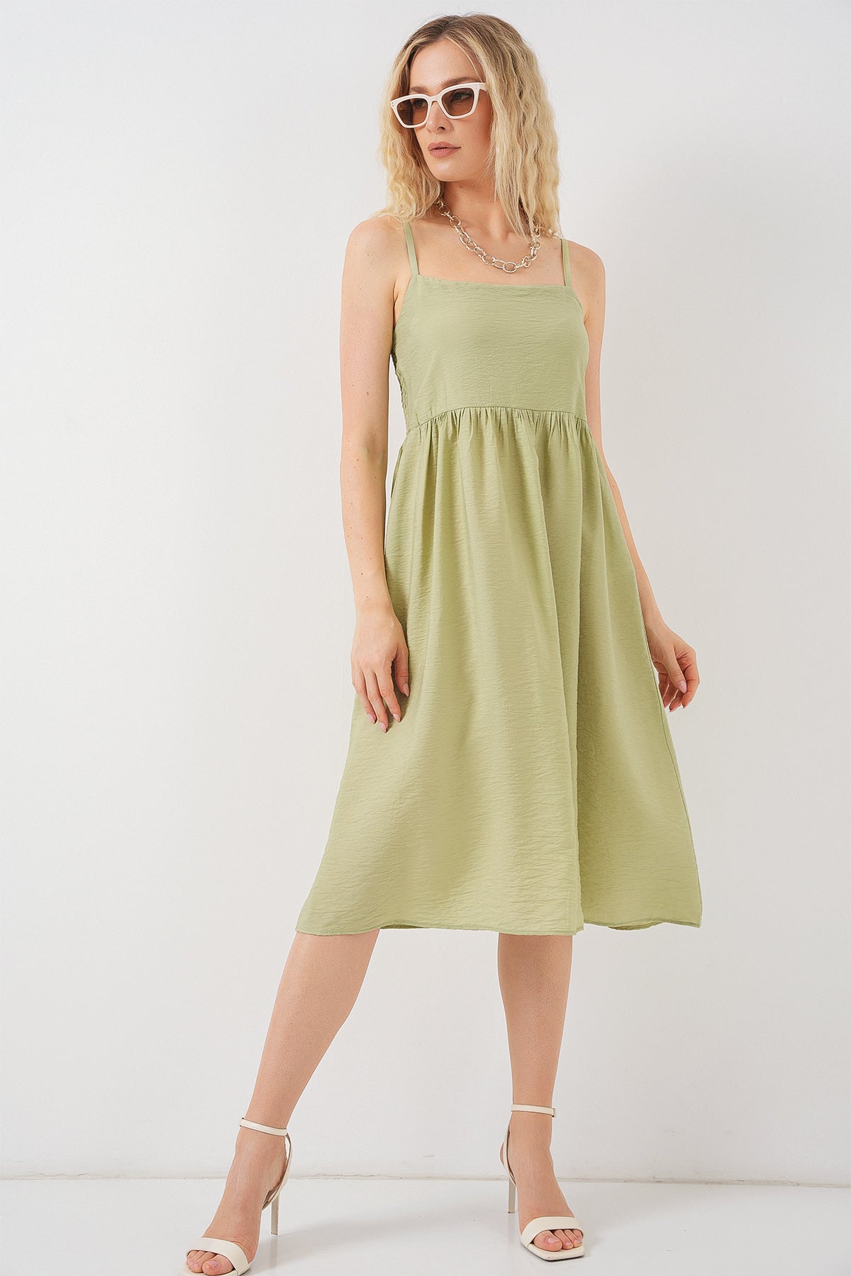 Image of Rochie Ayrobin cu bretele pentru femei 2565 - Verde închis
