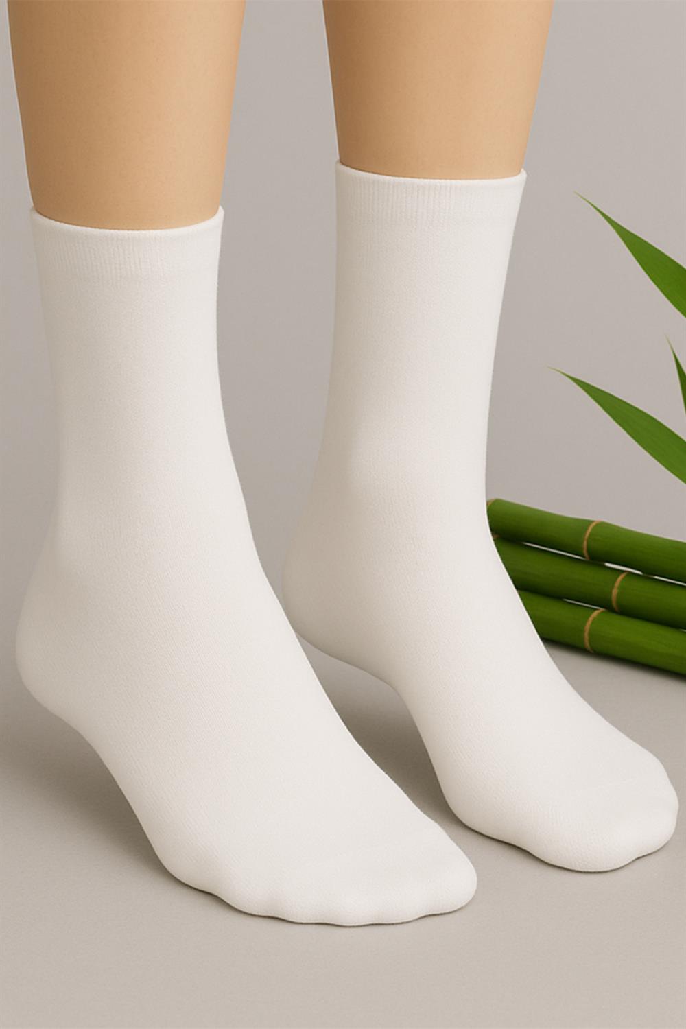 Image of Kadın Bambu Soket Çorap Beyaz Dikişsiz 6'Lı Paket