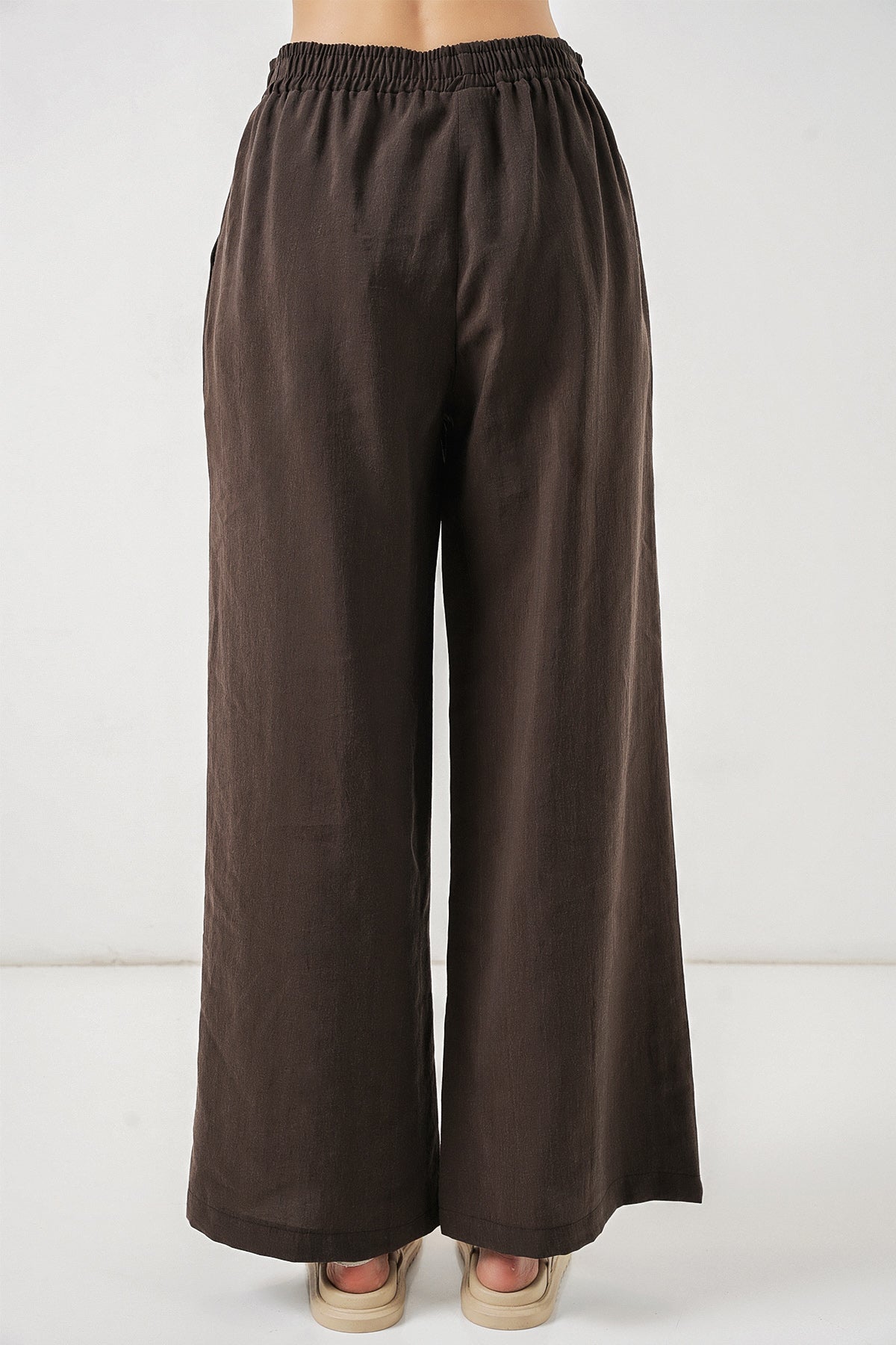 Image of Pantaloni largi pentru femei cu talie elastică 30087 - Maro închis