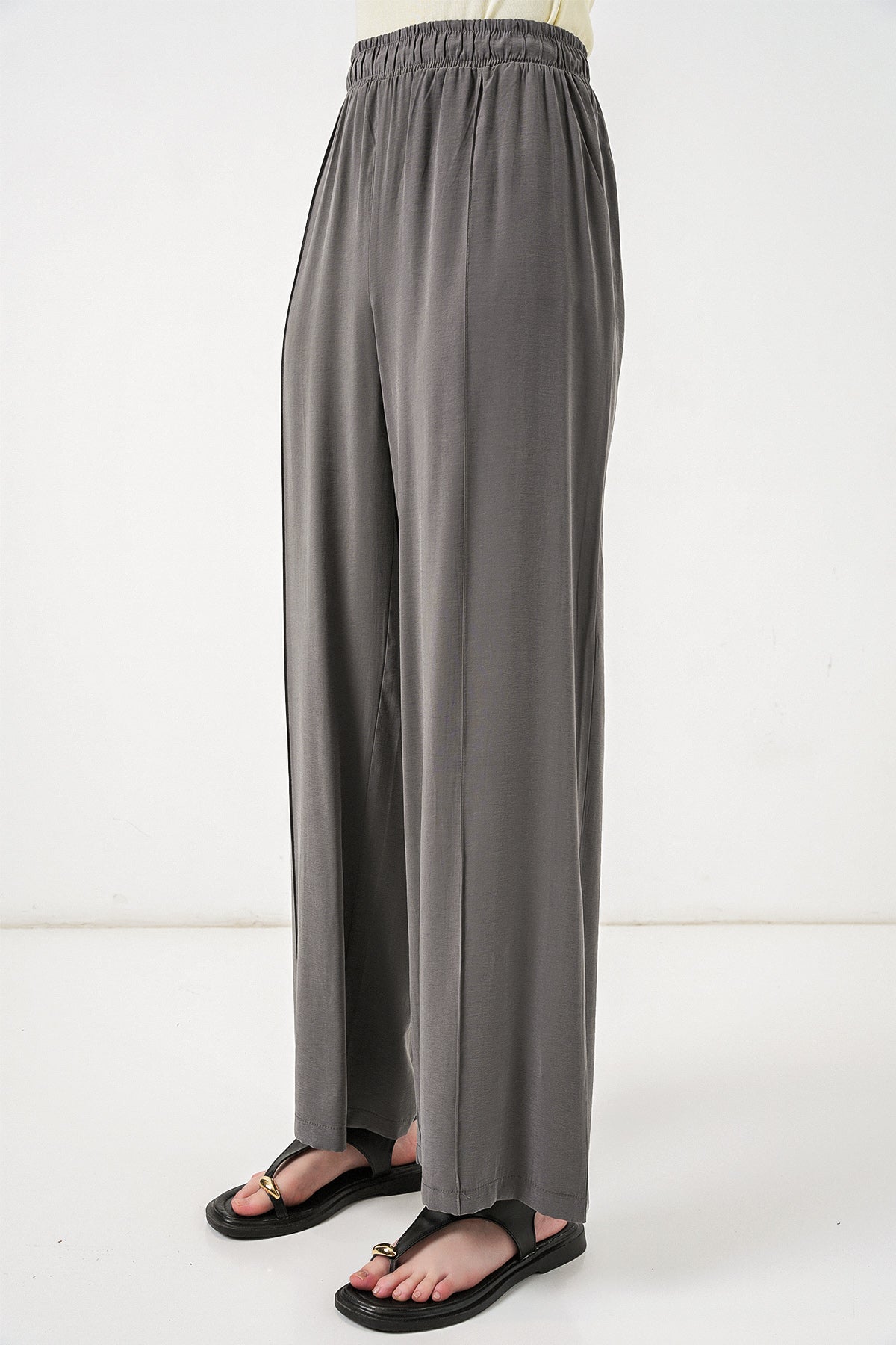 Image of Kadın Beli Lastikli Bol Paça Pantolon 30087 - Antrasit