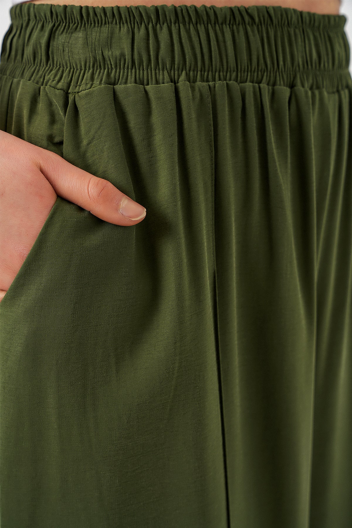Image of Kadın Beli Lastikli Bol Paça Pantolon 30087 - Haki