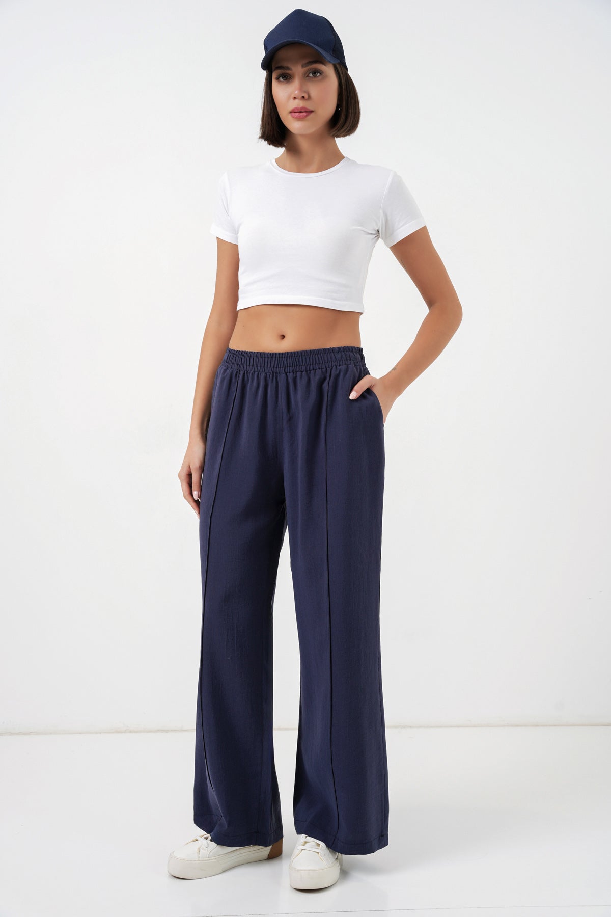 Image of Pantaloni largi pentru femei cu talie elastică 30087 - Bleumarin