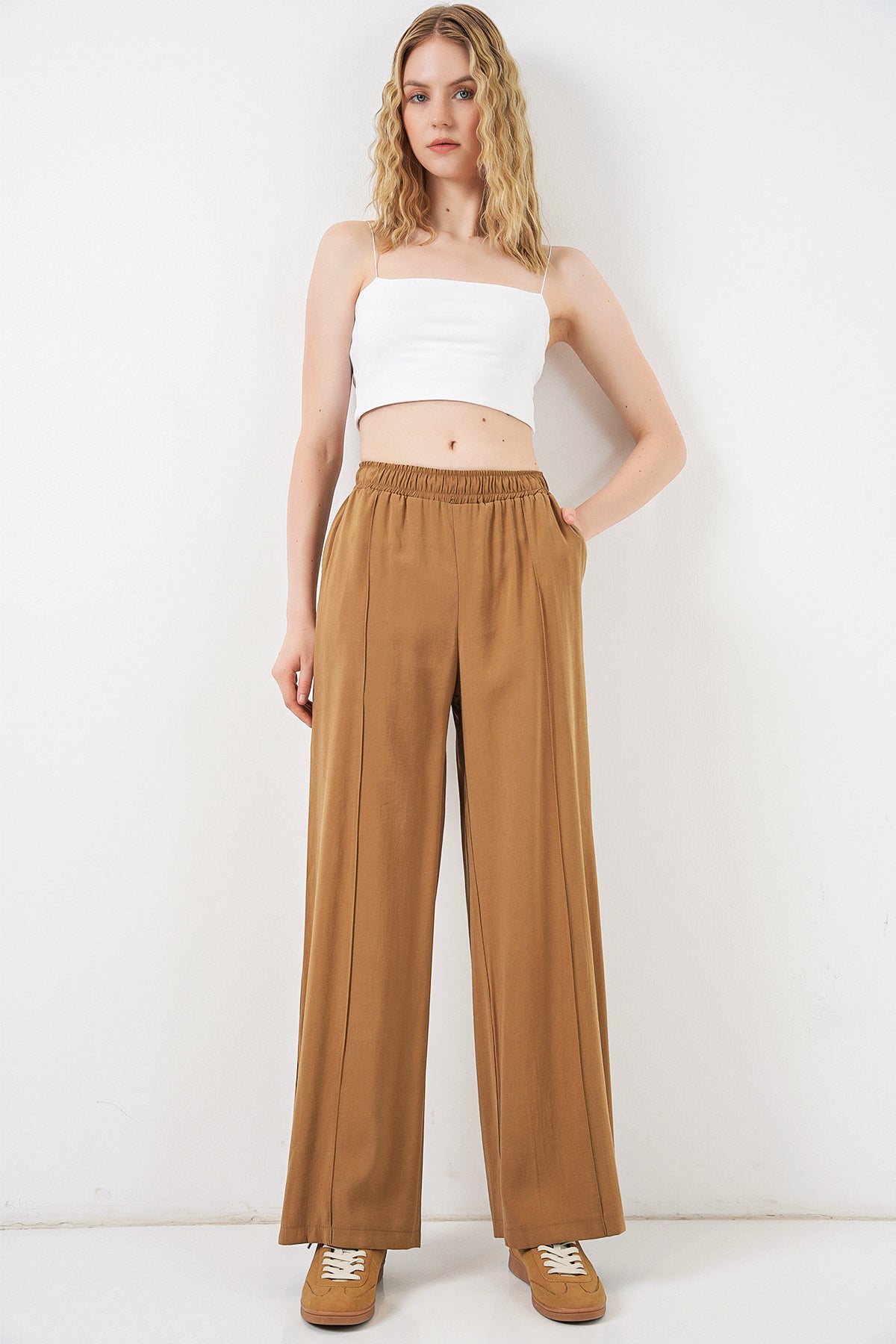 Image of Kadın Beli Lastikli Bol Paça Pantolon 30087 - Taba