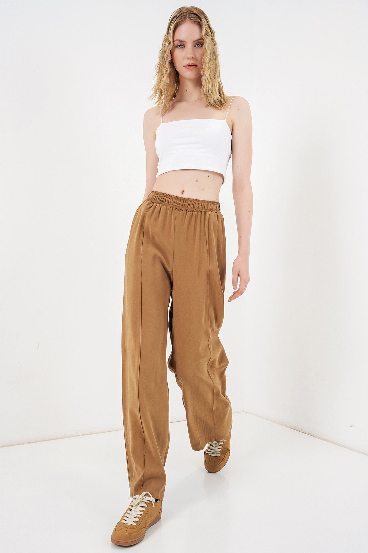 Image of Kadın Beli Lastikli Bol Paça Pantolon 30087 - Taba