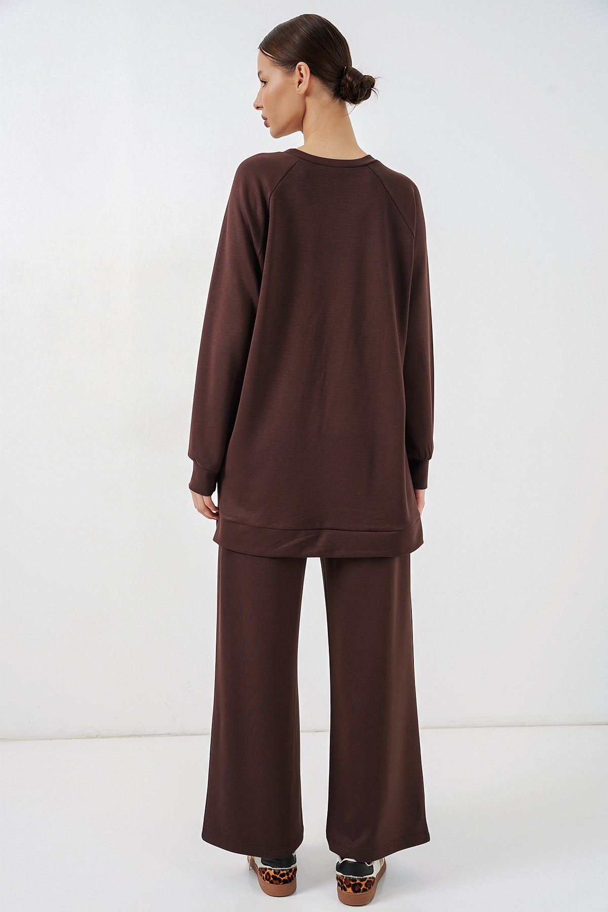 Image of Women's Patterned Oversize Tunic and Pants Two-Piece Set 55462 - Brown