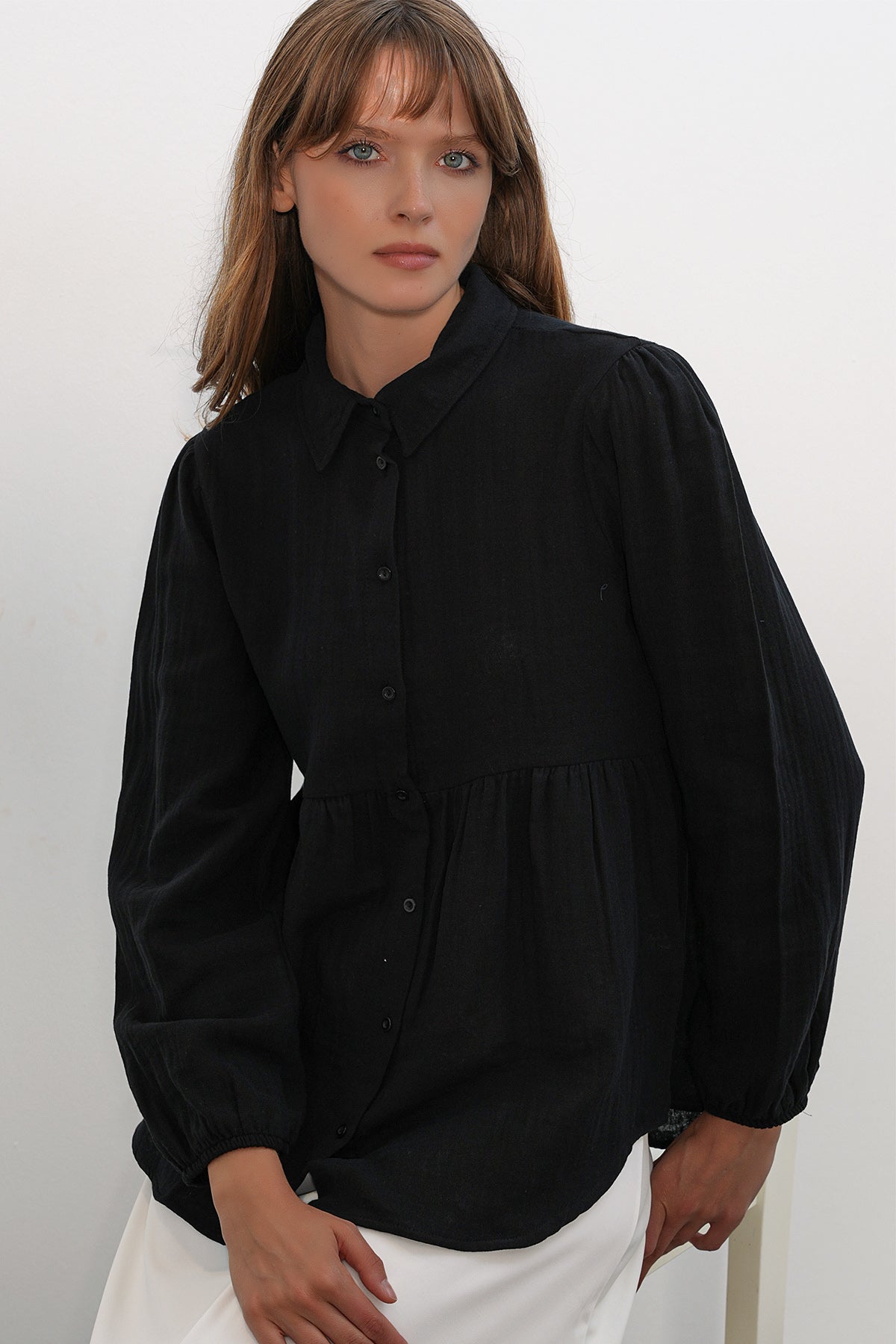 Image of Kadın Dokulu Oversize Keten Gömlek 20381 - Siyah