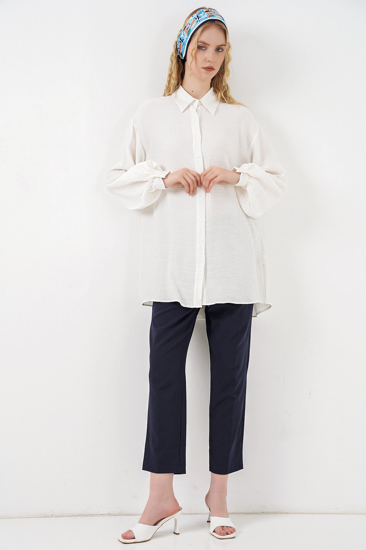 Image of Kadın Dokulu Oversize Tunik 5989 - Beyaz