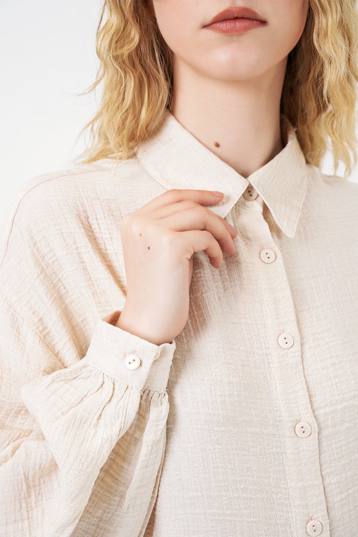 Image of Kadın Dokulu Oversize Tunik 5989 - Krem