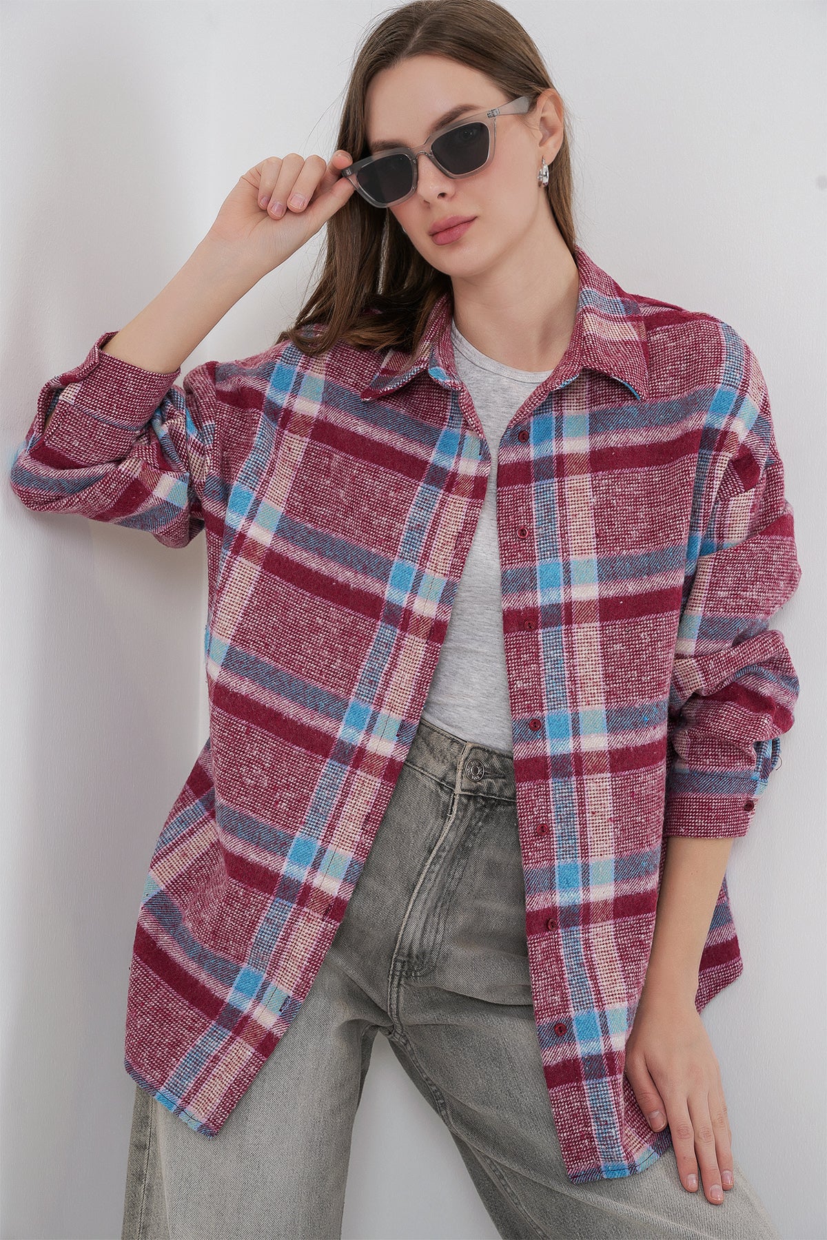 Image of Cămașă Lumberjack supradimensionată în carouri pentru femei 3854 violet
