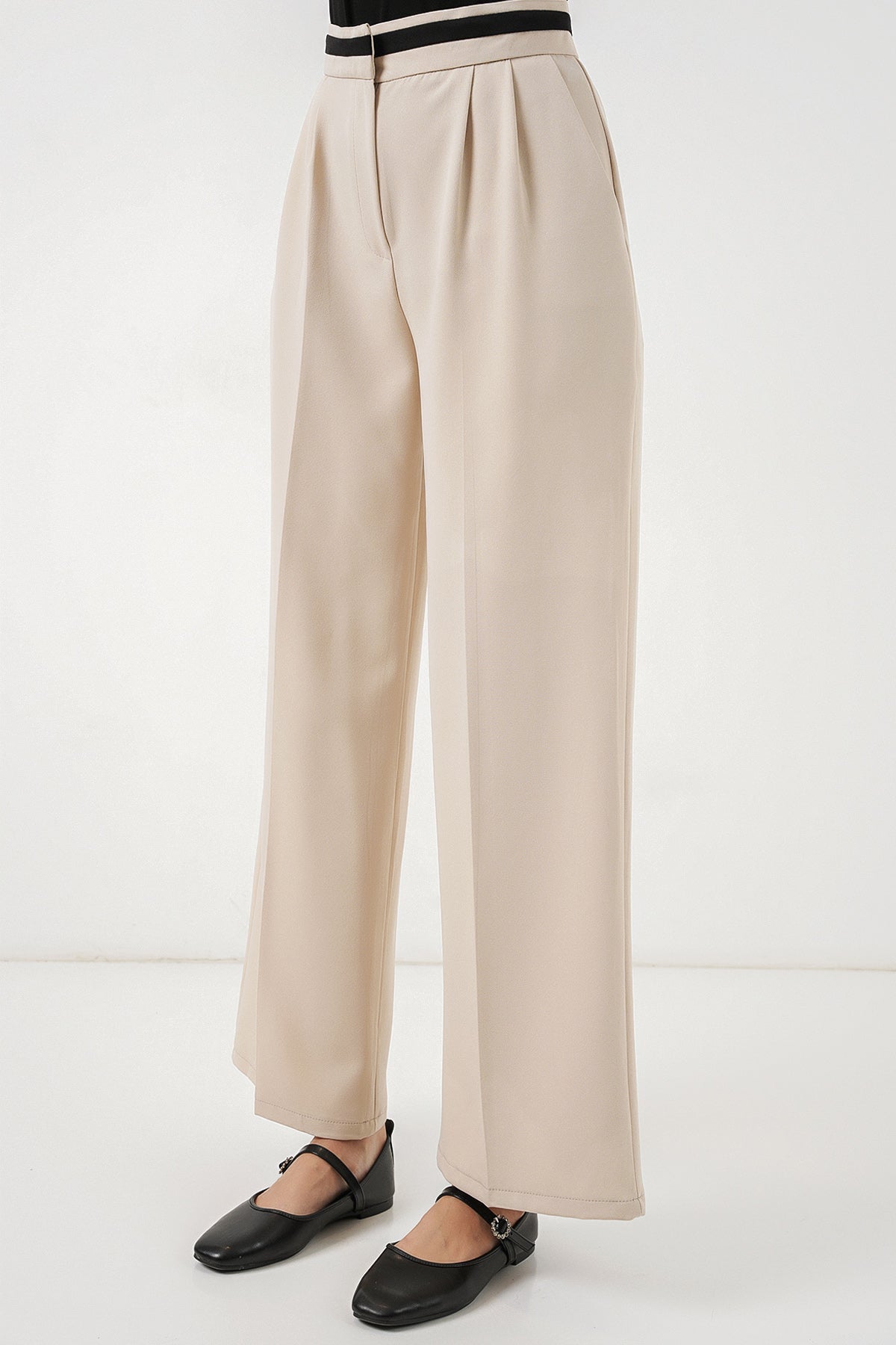Image of Kadın Geniş Paça Kumaş Pantolon 30088 - Krem