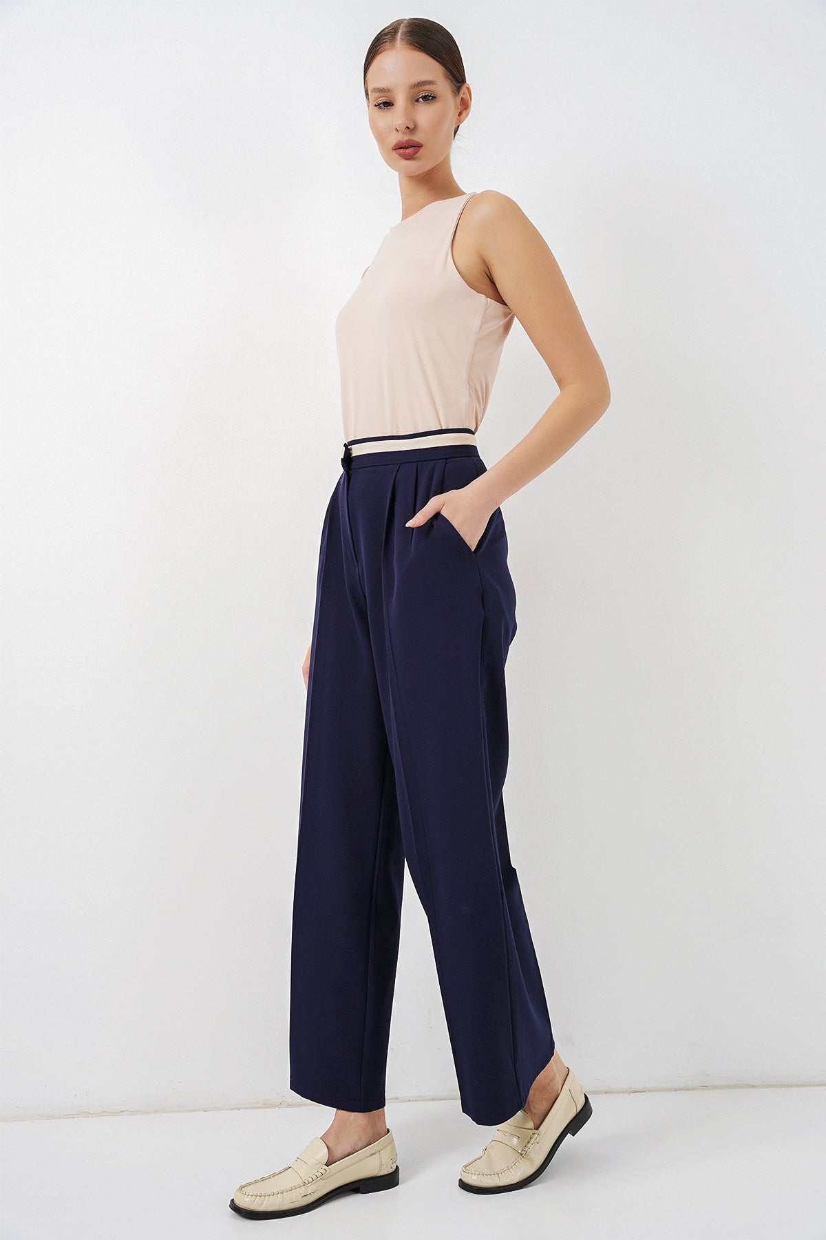 Image of Kadın Geniş Paça Kumaş Pantolon 30088 - Lacivert