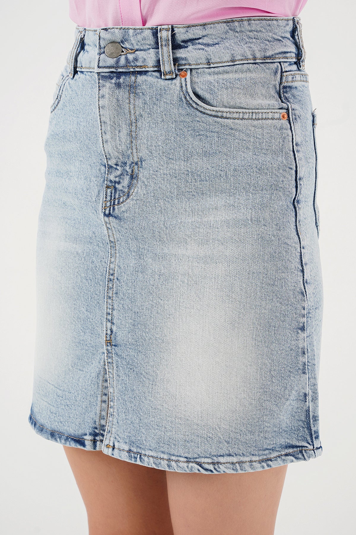 Image of Women's Mini Denim Skirt 8037 - Blue