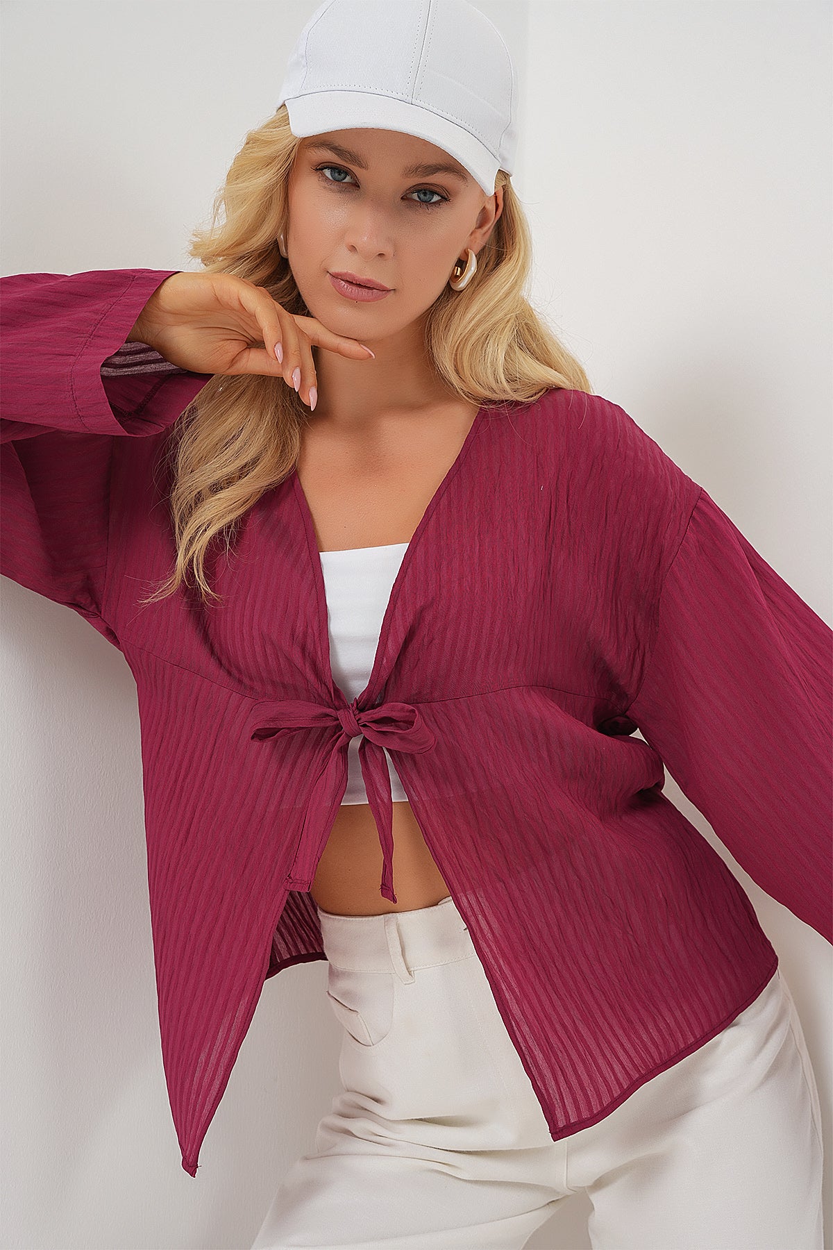 Image of Kadın Önü Bağcıklı Bluz 952 - Bordo