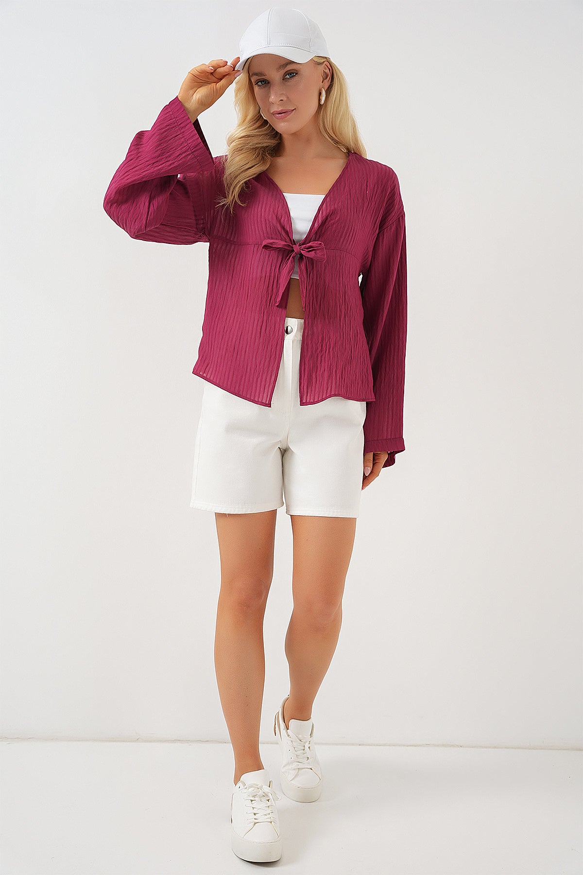 Image of Kadın Önü Bağcıklı Bluz 952 - Bordo