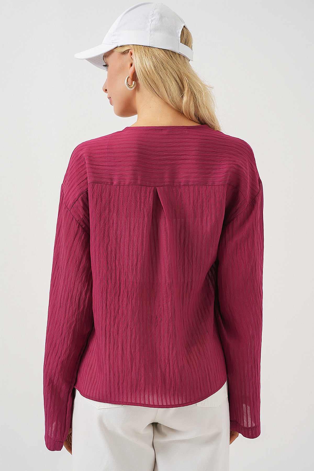 Image of Kadın Önü Bağcıklı Bluz 952 - Bordo