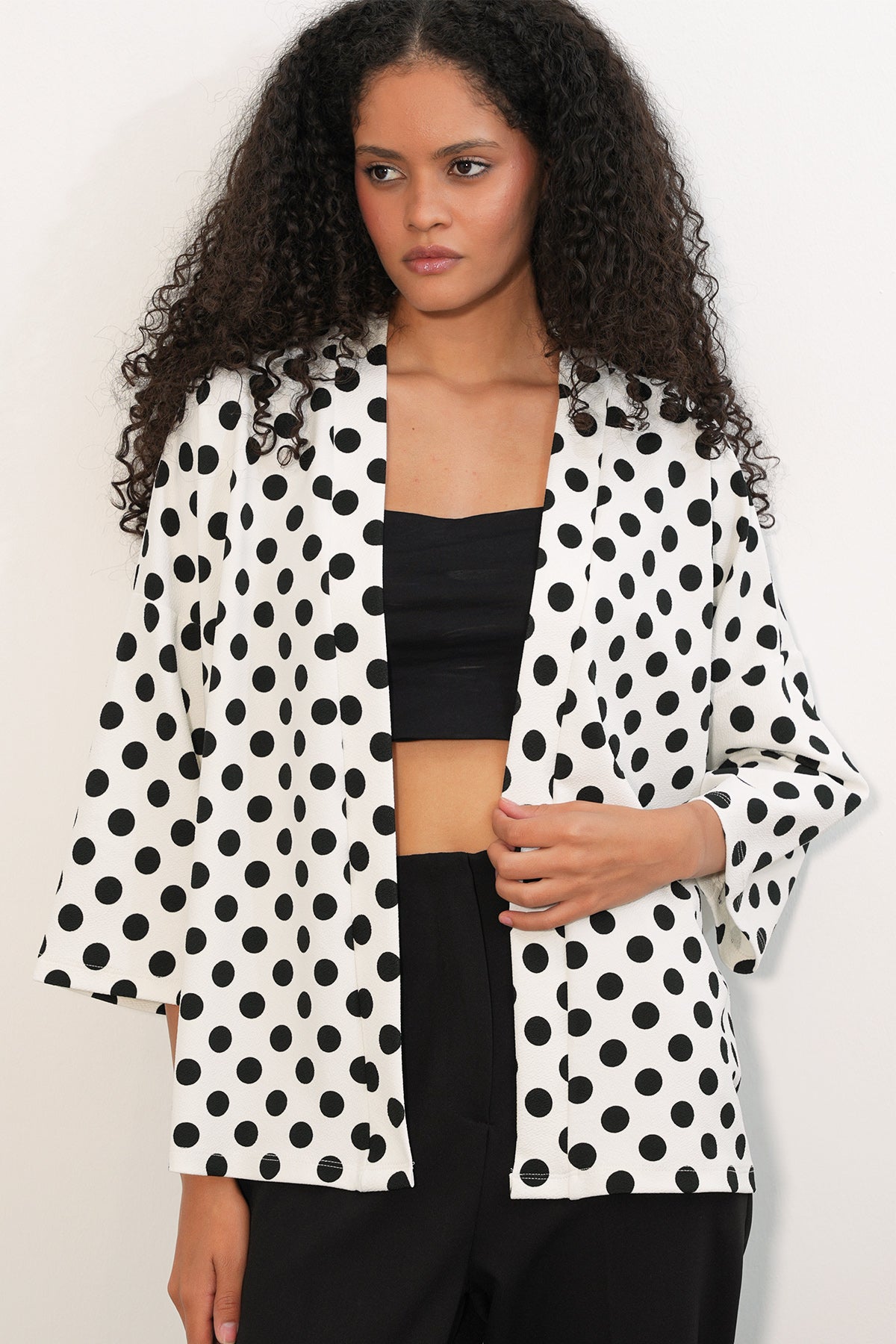 Image of Kadın Örme Puantiyeli Kimono 5996 - Beyaz