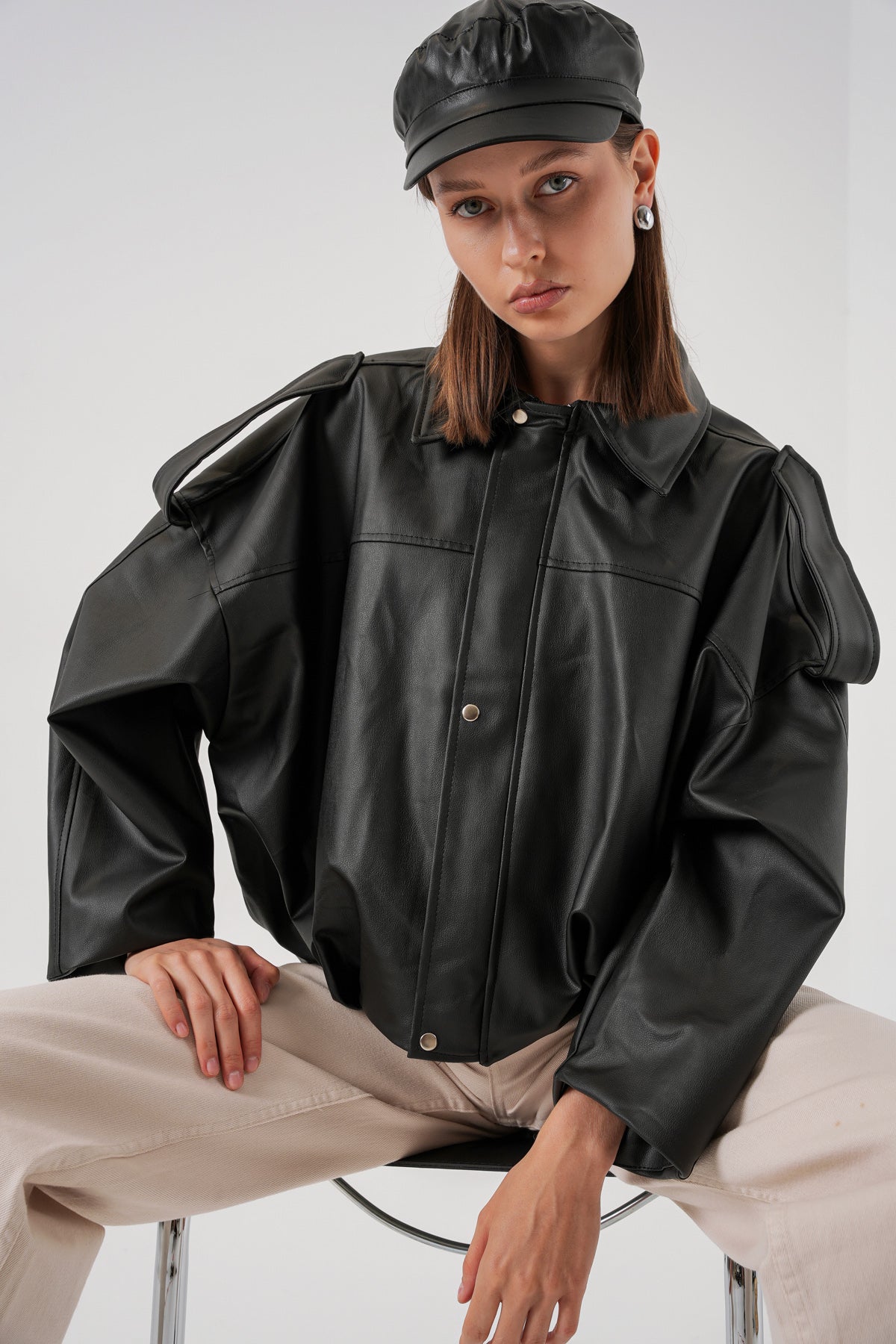 Image of Women's Oversize Leather Jacket 1055 - Black